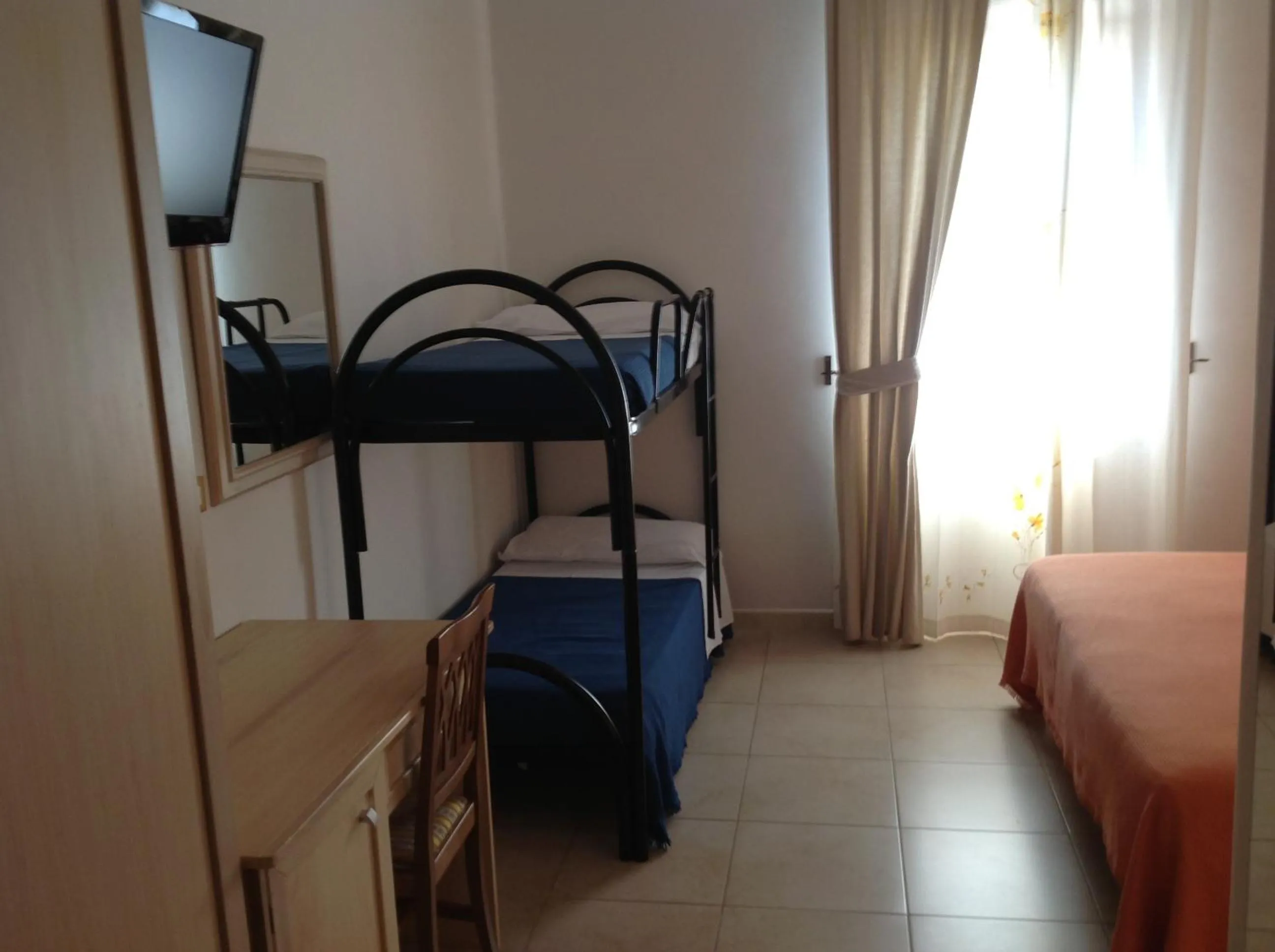 Bedroom, Bed in Hotel Corallo