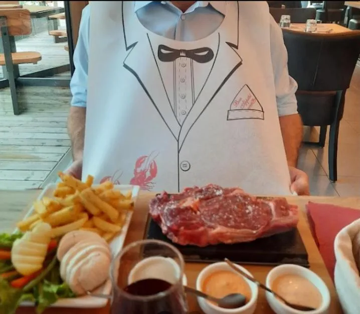 Restaurant/places to eat in Hôtel du Soleil