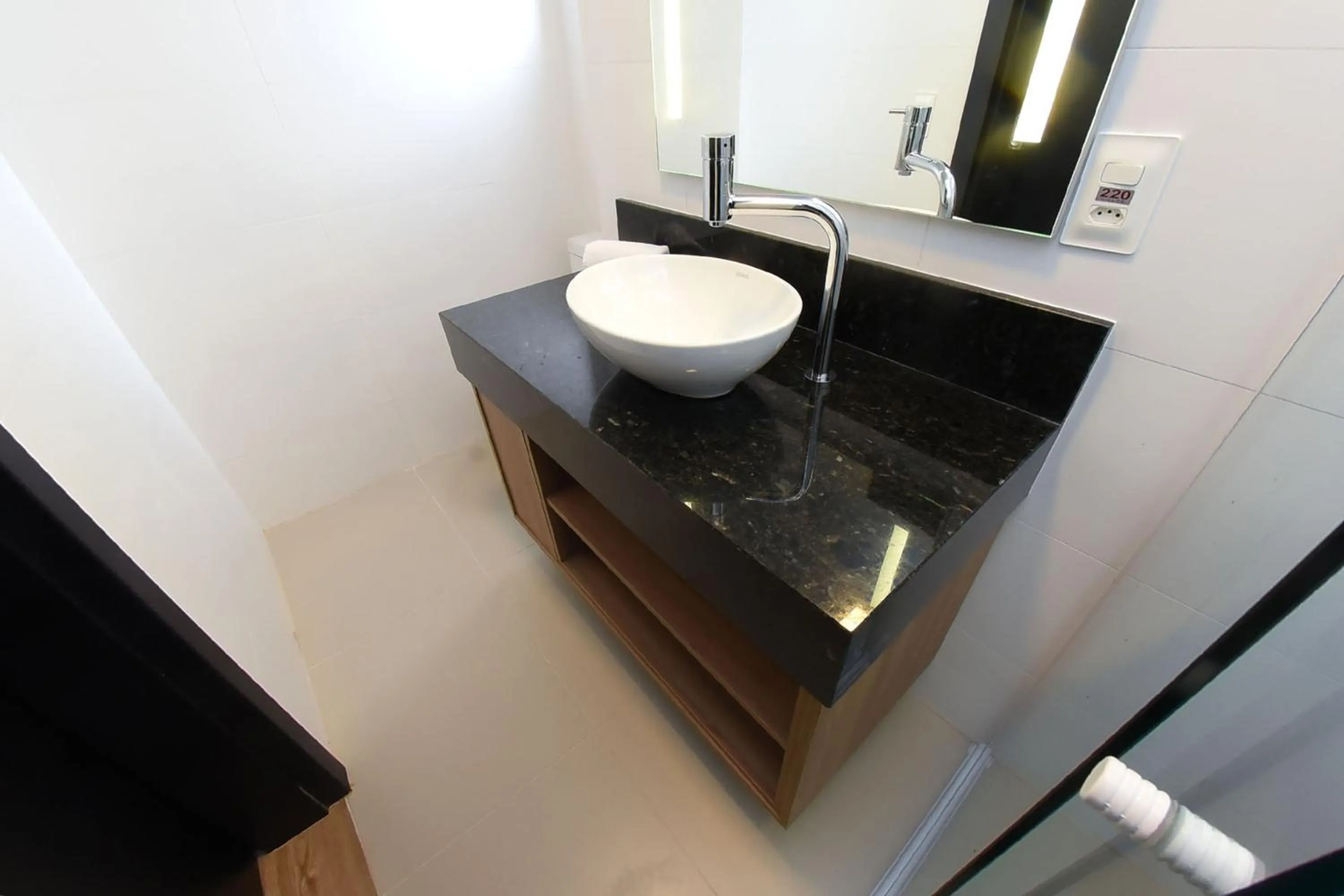 Bathroom in Arco do Sol Park Hotel