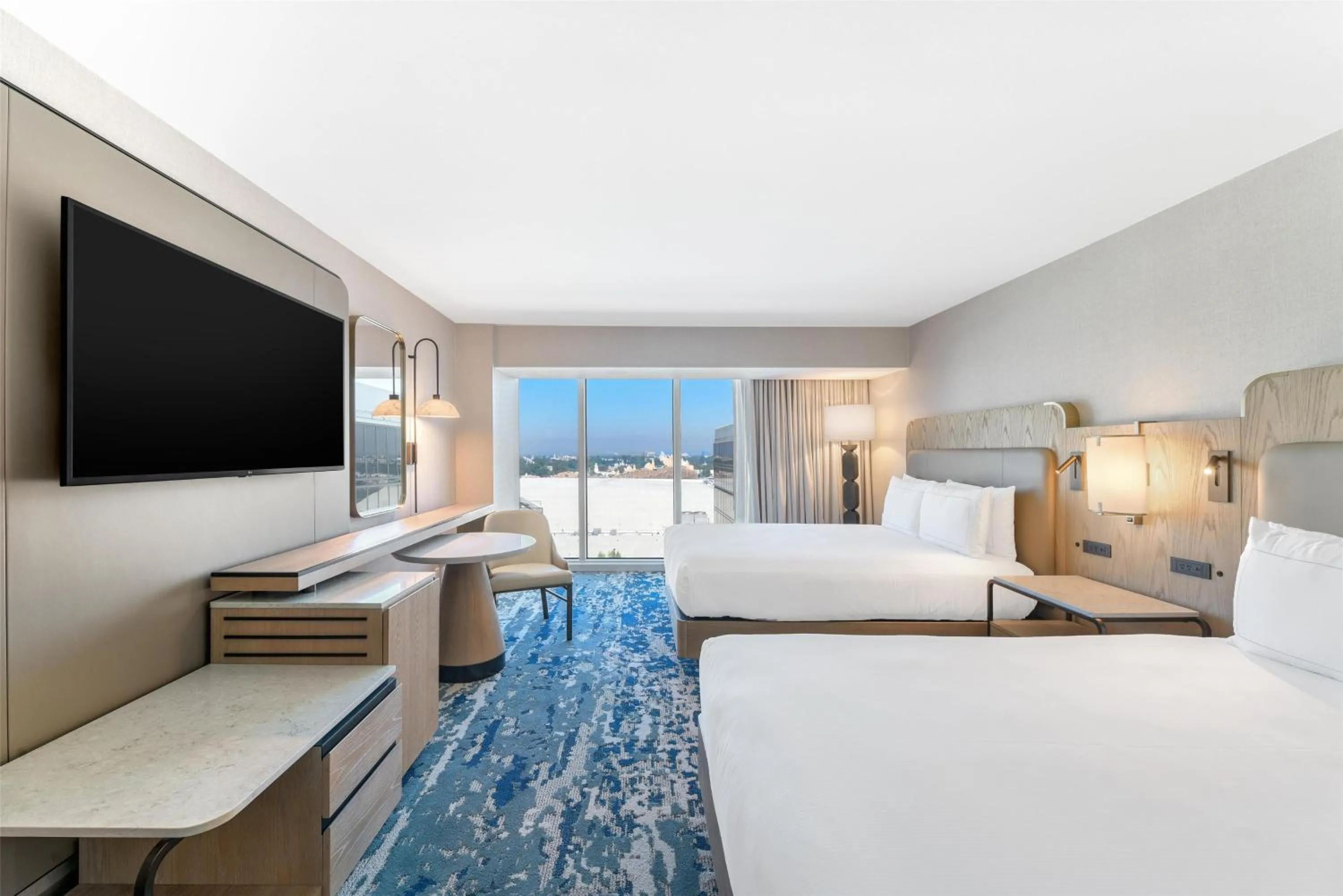 Bed in Hilton Anaheim