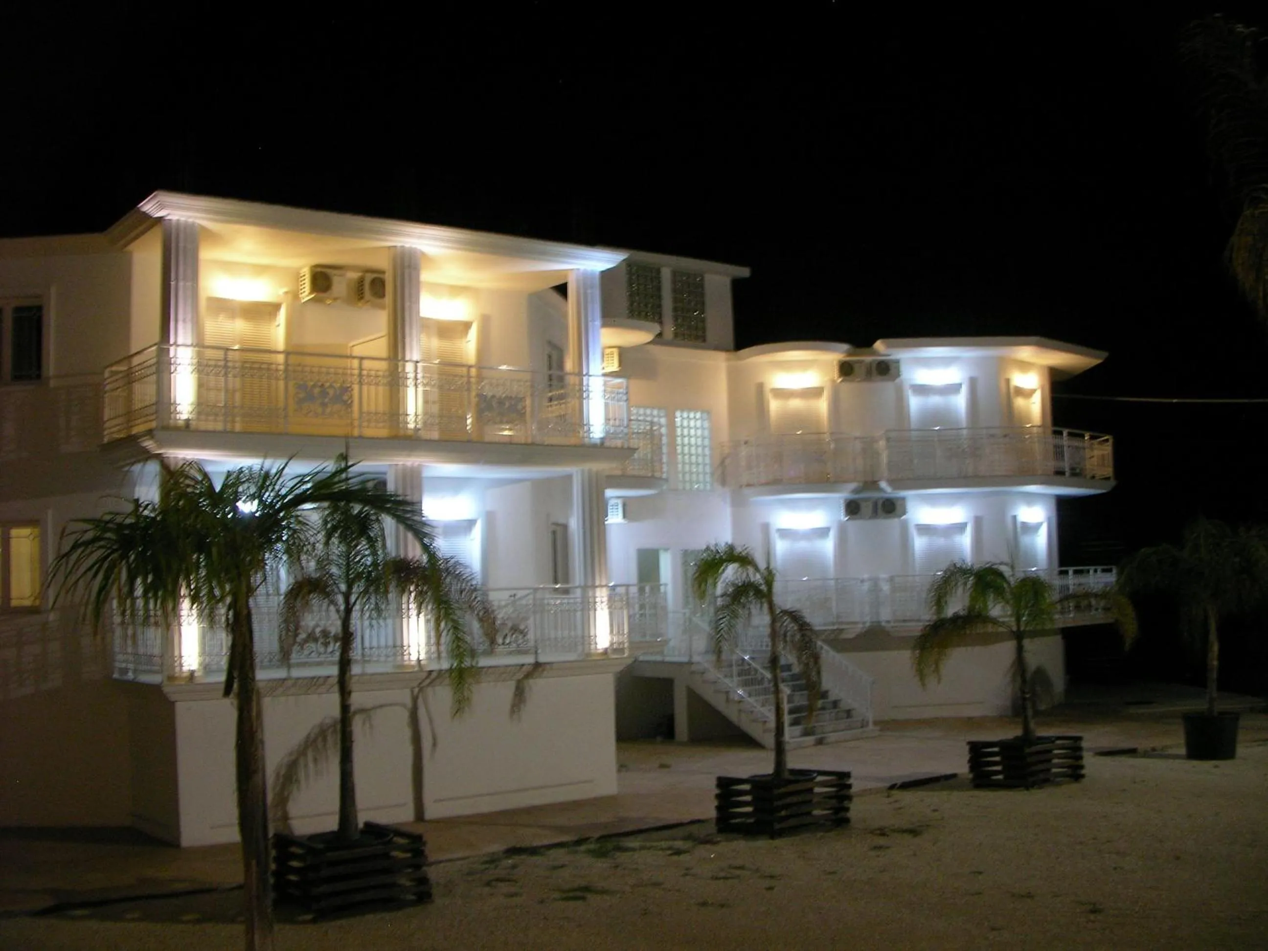 Property building in Mariana Hotel