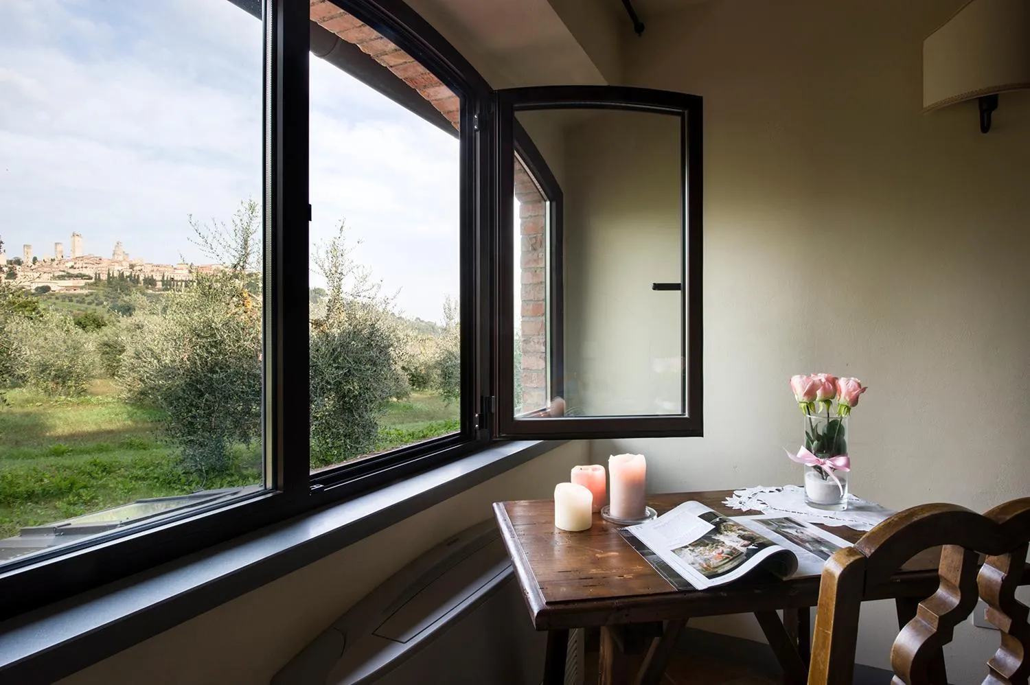 Landmark view in B&B Ponte a Nappo San Gimignano