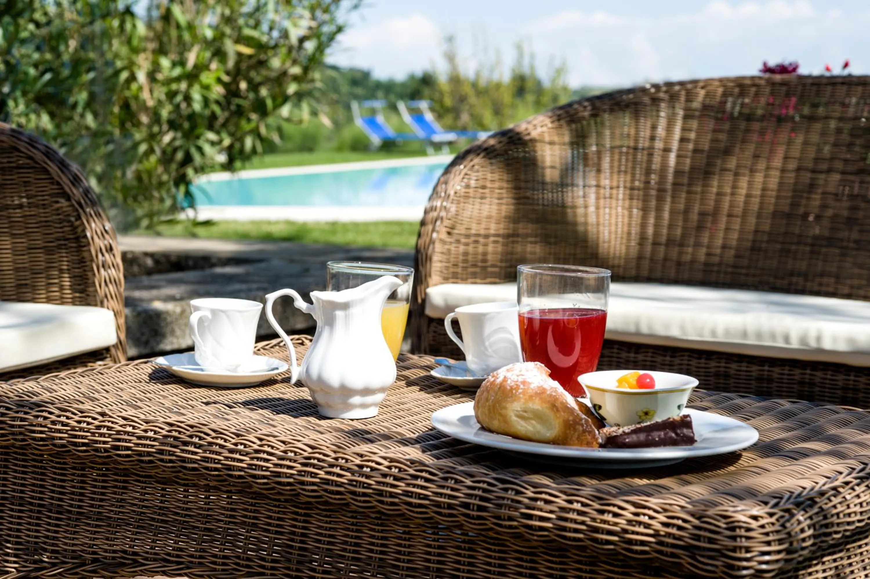 Patio in B&B Ponte a Nappo San Gimignano