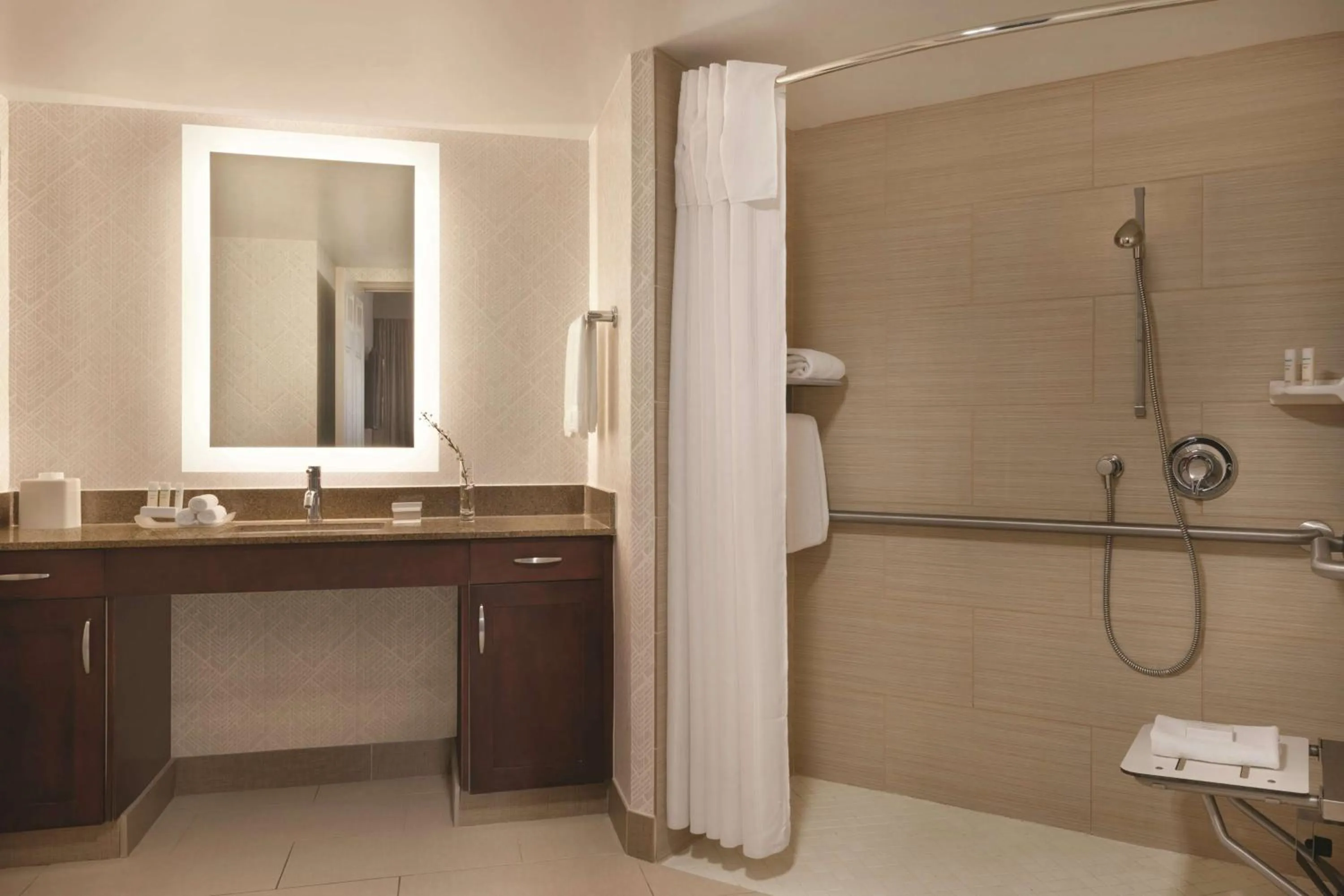 Bathroom in Homewood Suites by Hilton-Seattle Convention Center-Pike Street