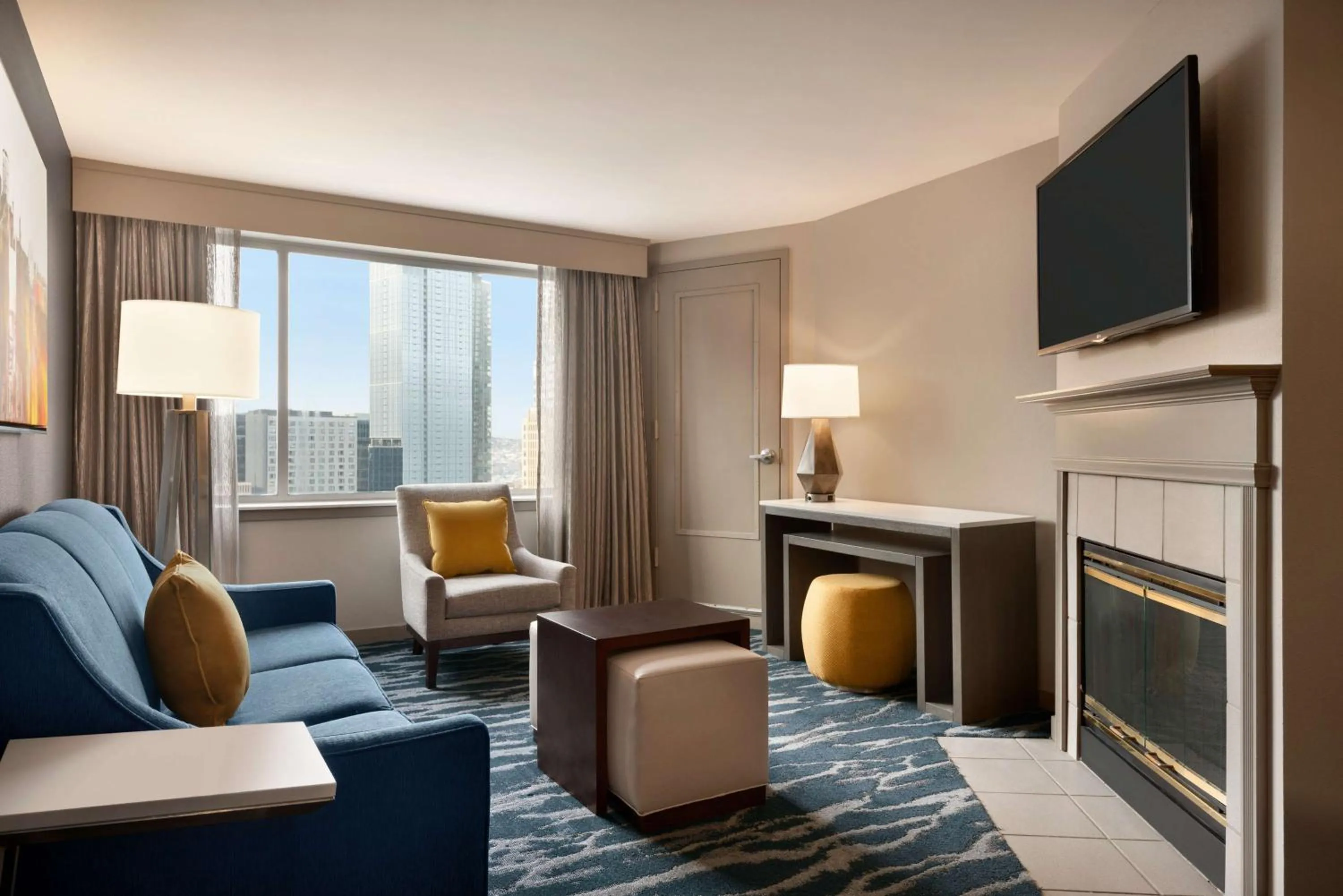 Living room, Seating Area in Homewood Suites by Hilton-Seattle Convention Center-Pike Street