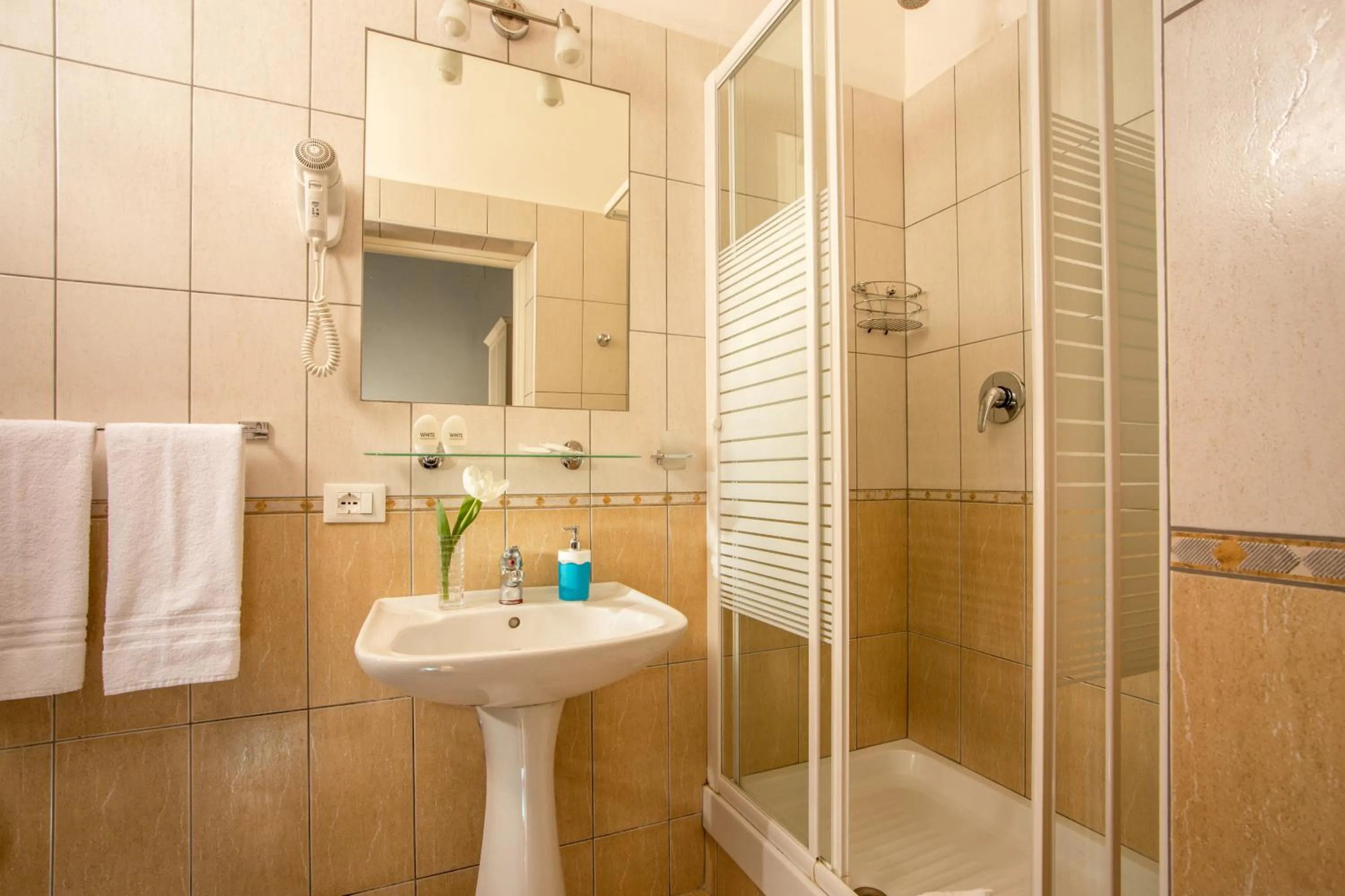 Bathroom in Ottaviano Guest House