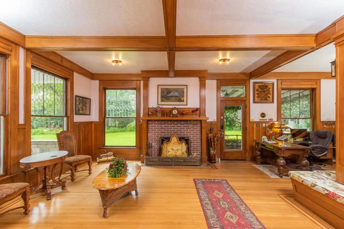 Herlong Mansion Bed & Breakfast