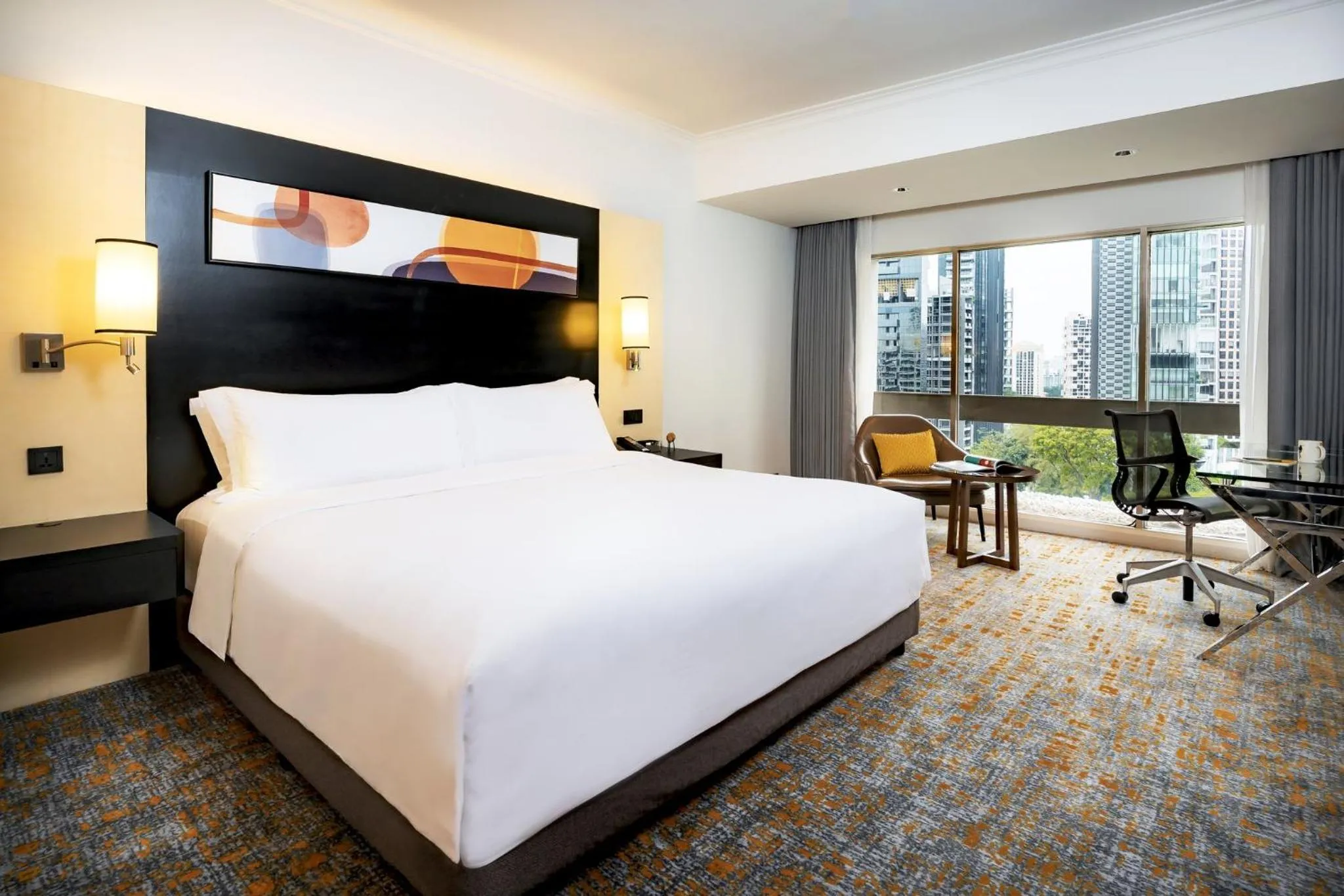 Photo of the whole room, Bed in voco Orchard Singapore by IHG
