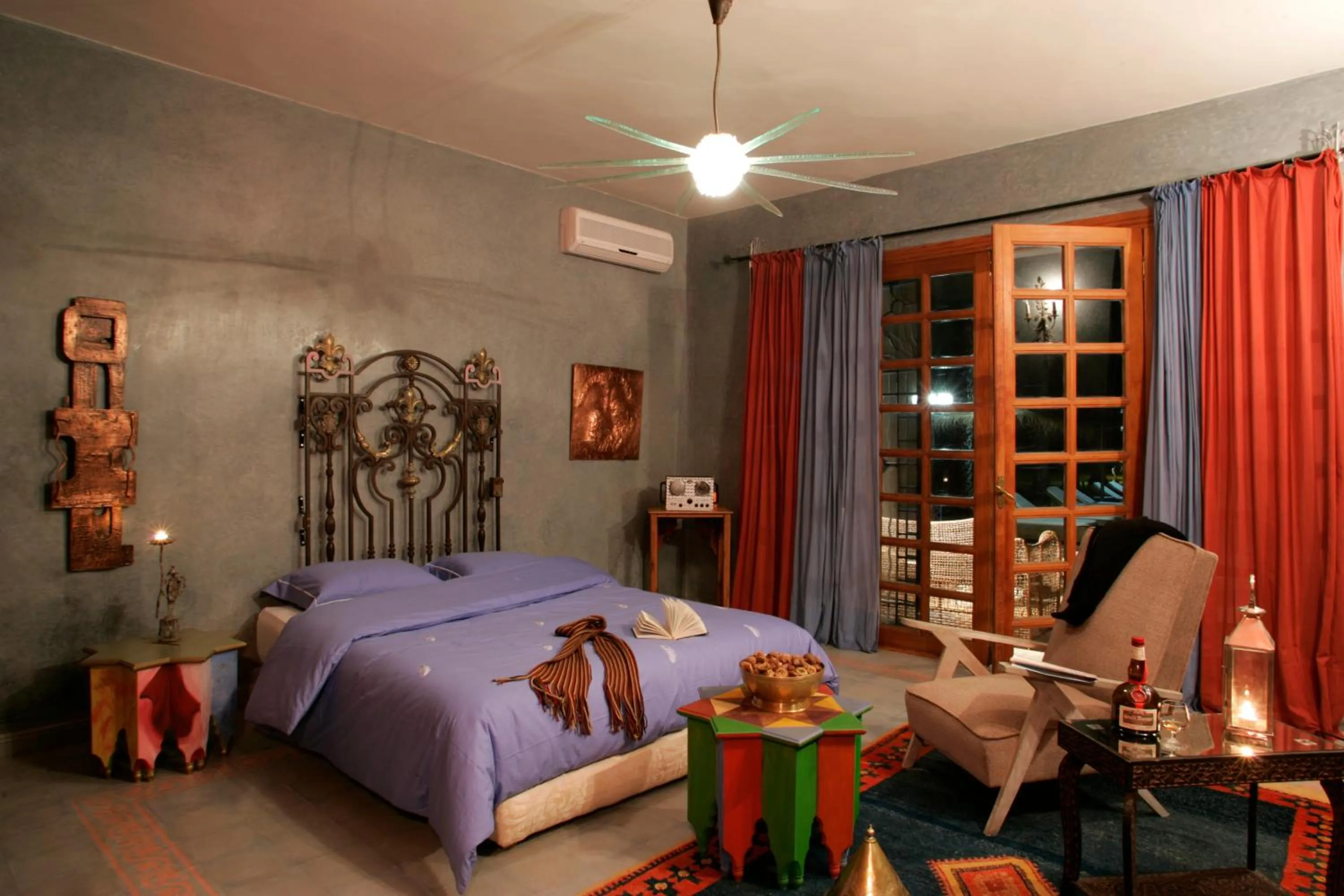 Bedroom, Bed in Casa Taos