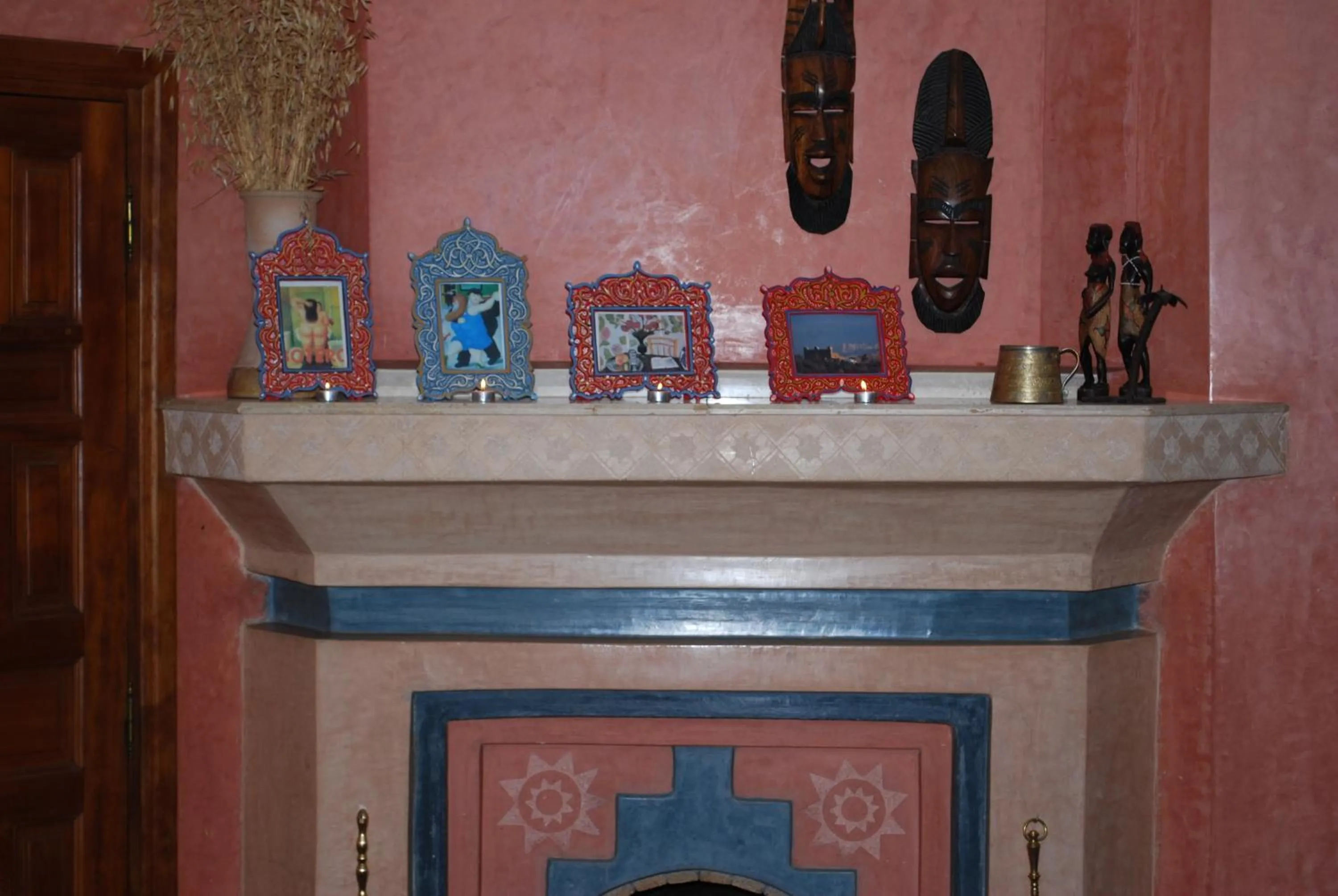 Decorative detail in Casa Taos
