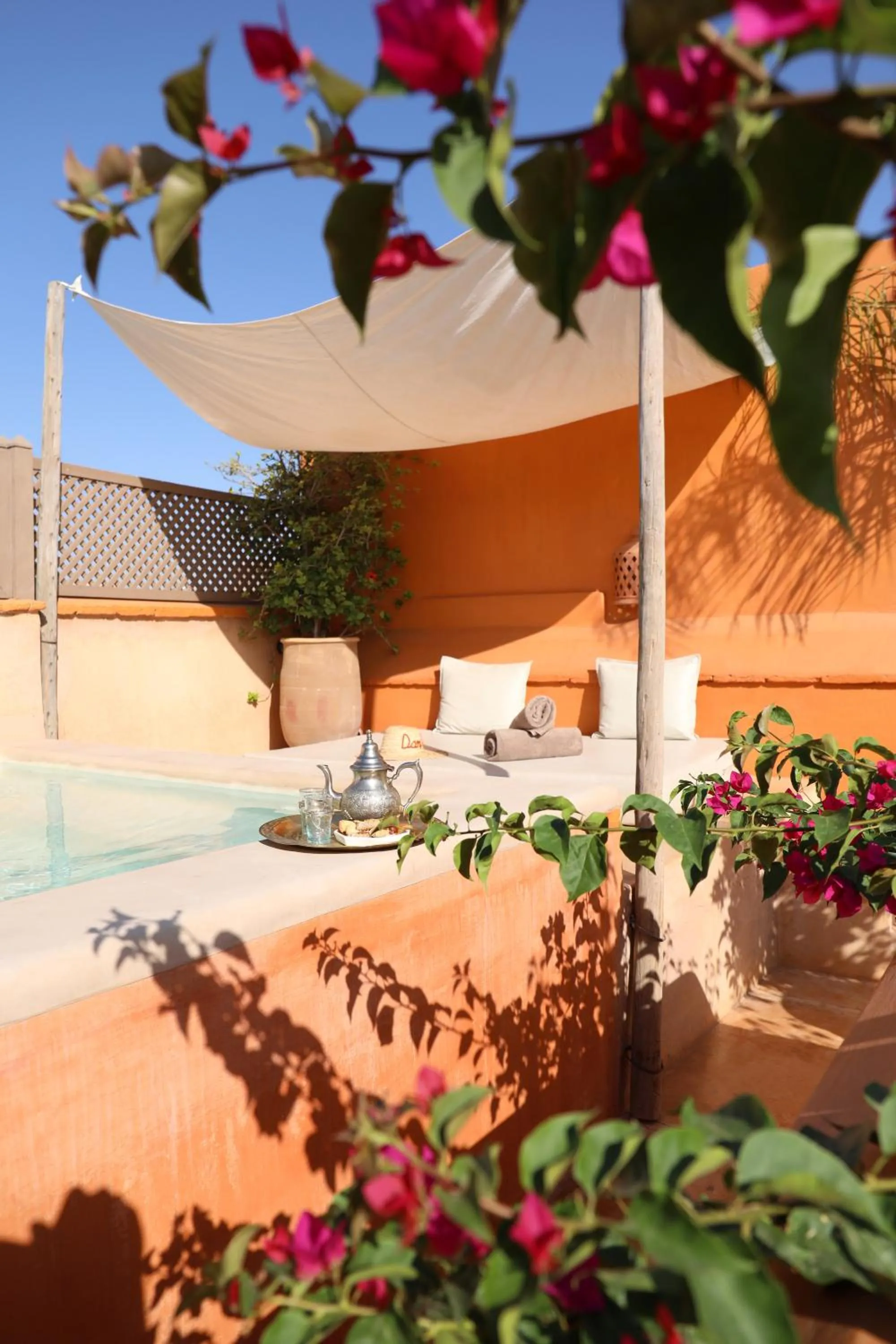 Solarium in Dar Akal