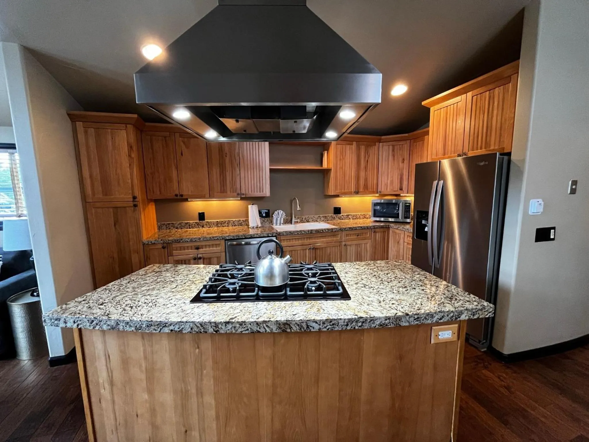 Kitchen or kitchenette in Hotel Frisco