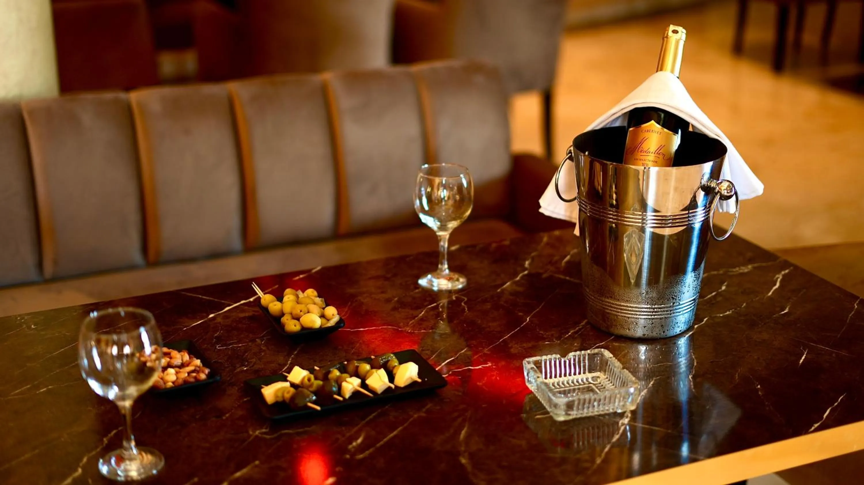 Lounge or bar in Hotel Menzeh Dalia