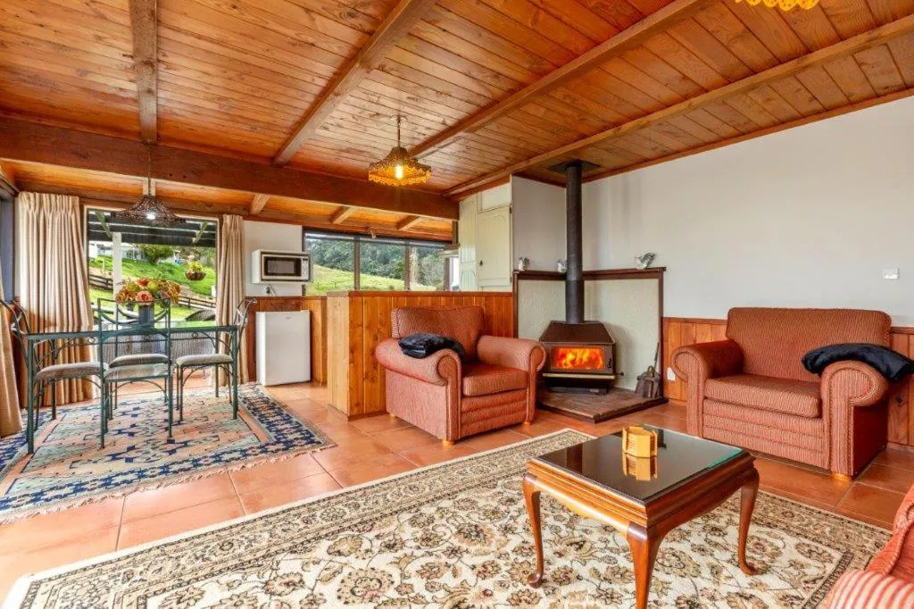 Living room in Chartré Manor B&B