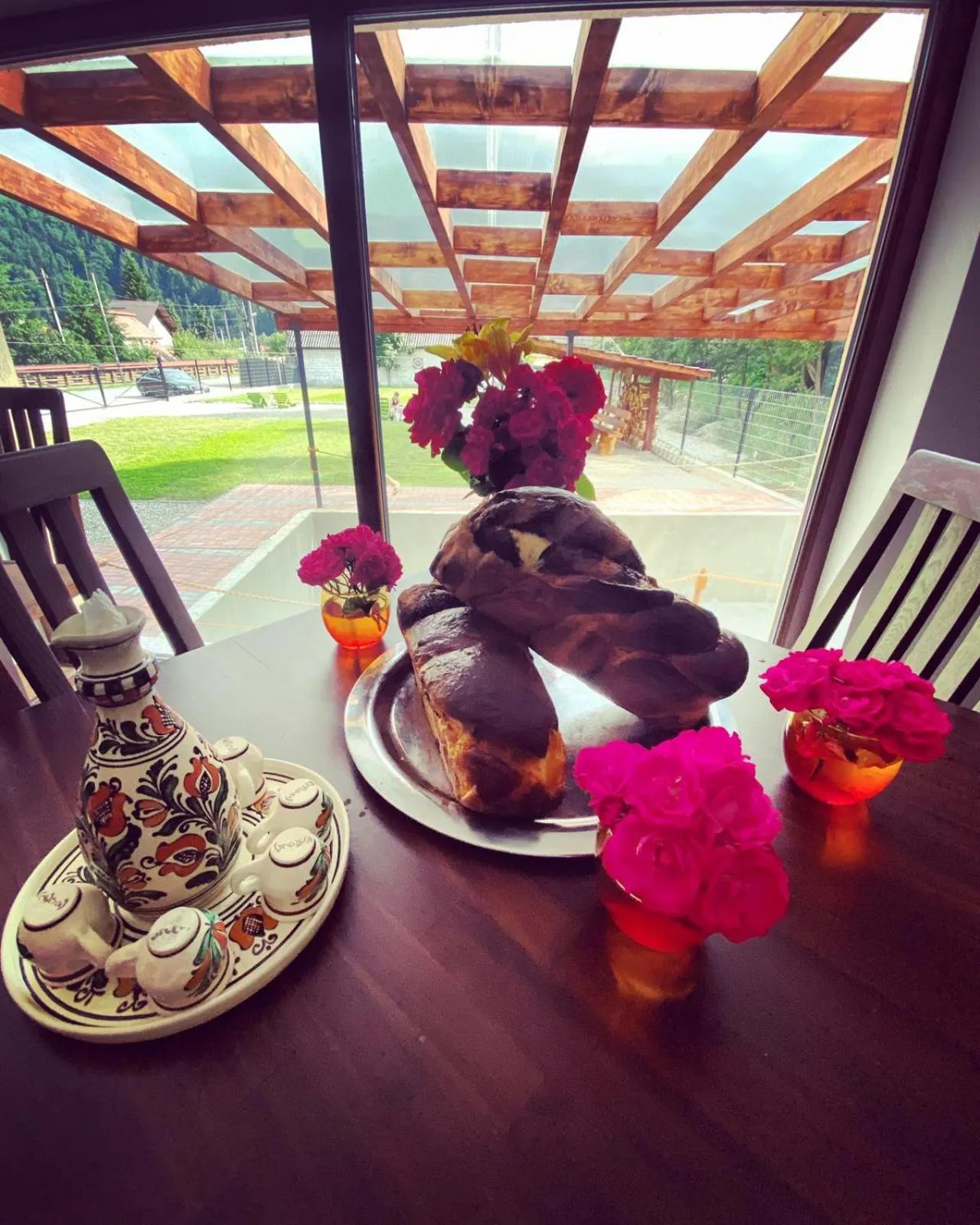 Food and drinks in Maison Platanus