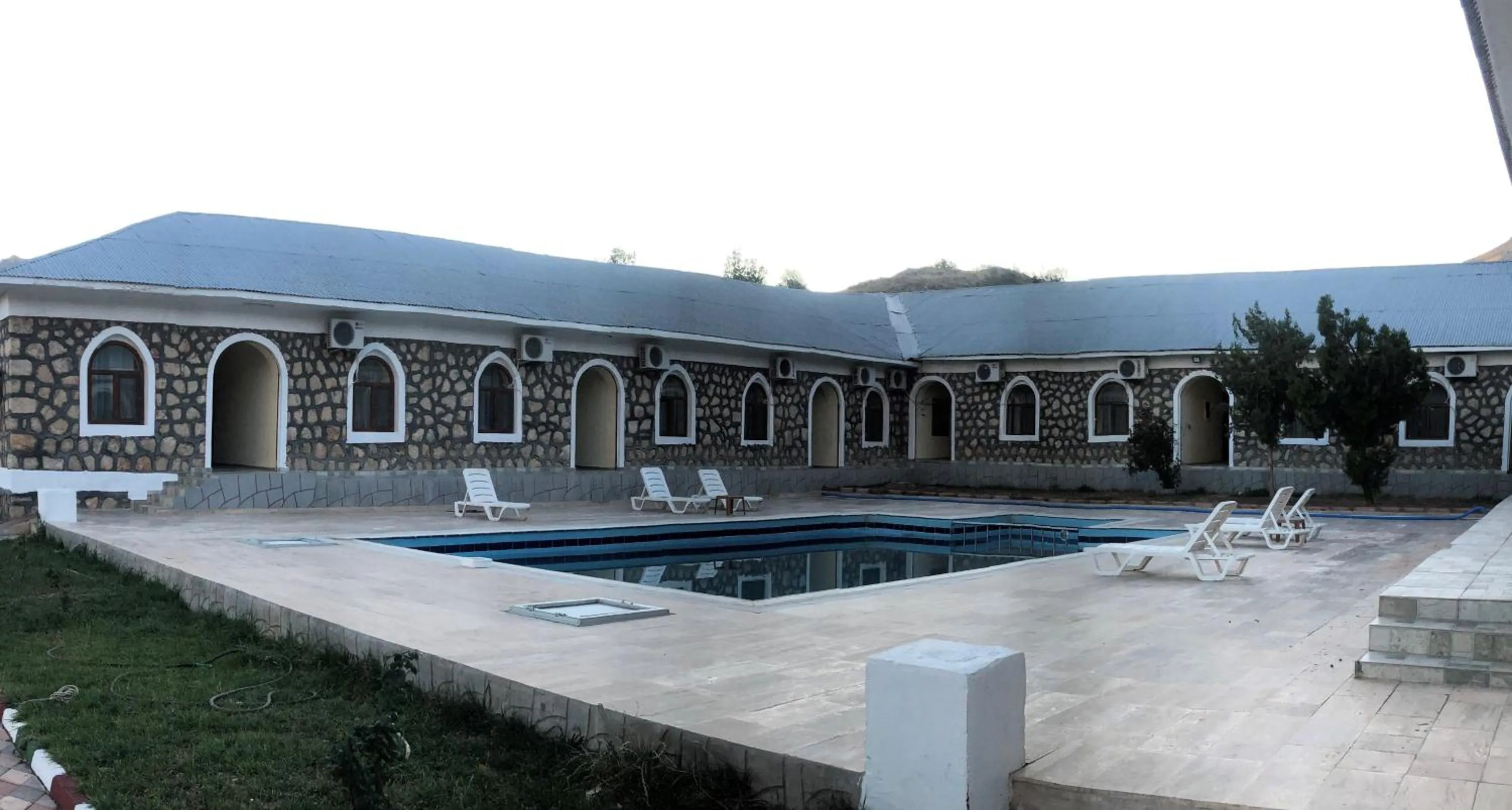 Evening entertainment in Hotel Euphrat Nemrut