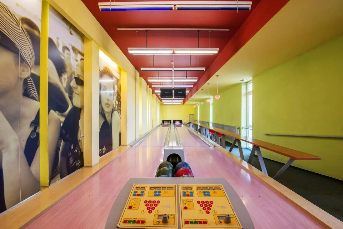 Bowling in Hotel Spolcentrum