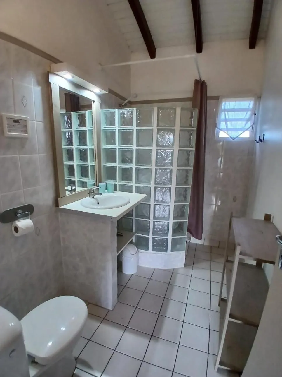 Bathroom in Ti Village Creole