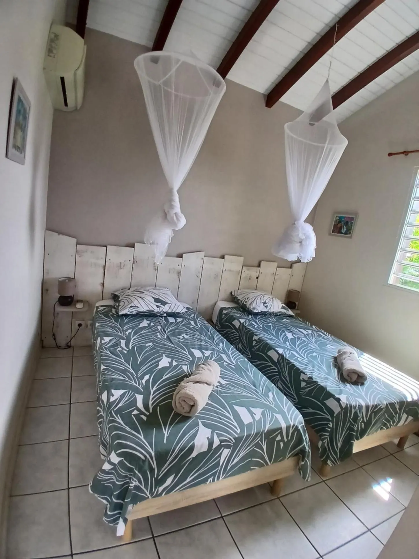 Bedroom, Bed in Ti Village Creole