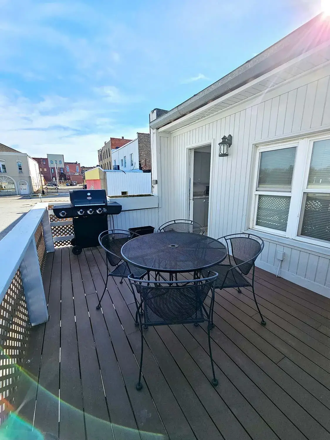 Suite with Balcony in Historic Hotel Nichols Suite with Balcony in Historic Hotel Nichols