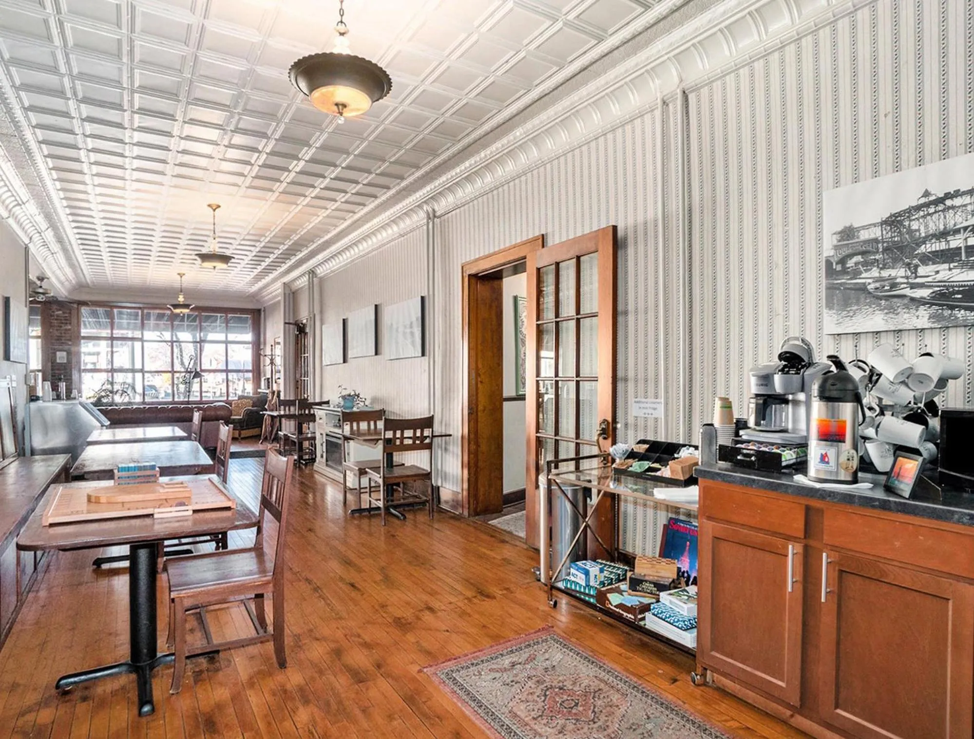 Dining area in Historic Hotel Nichols