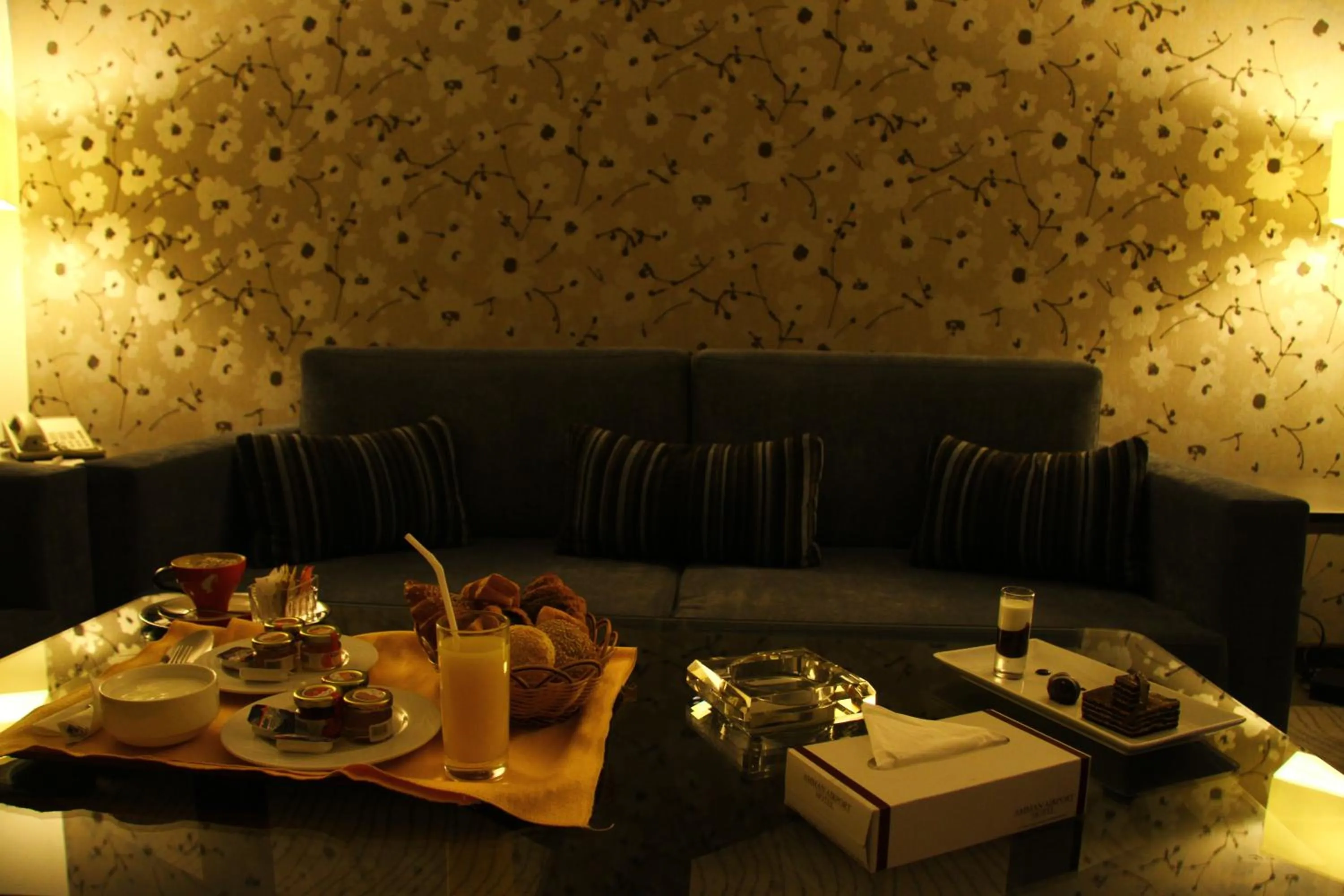 Living room in Amman Airport Hotel