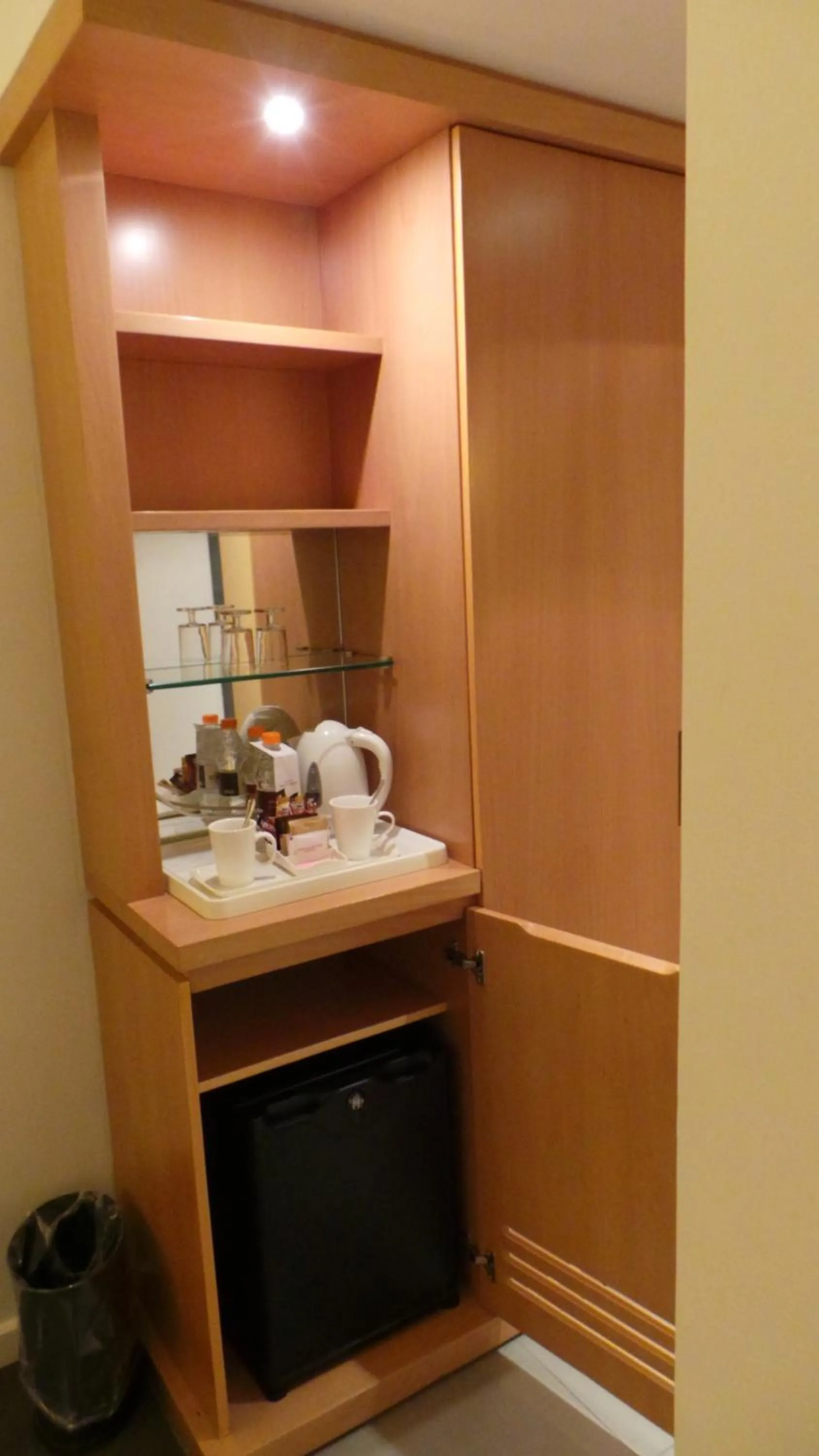 Coffee/tea facilities in Amman Airport Hotel