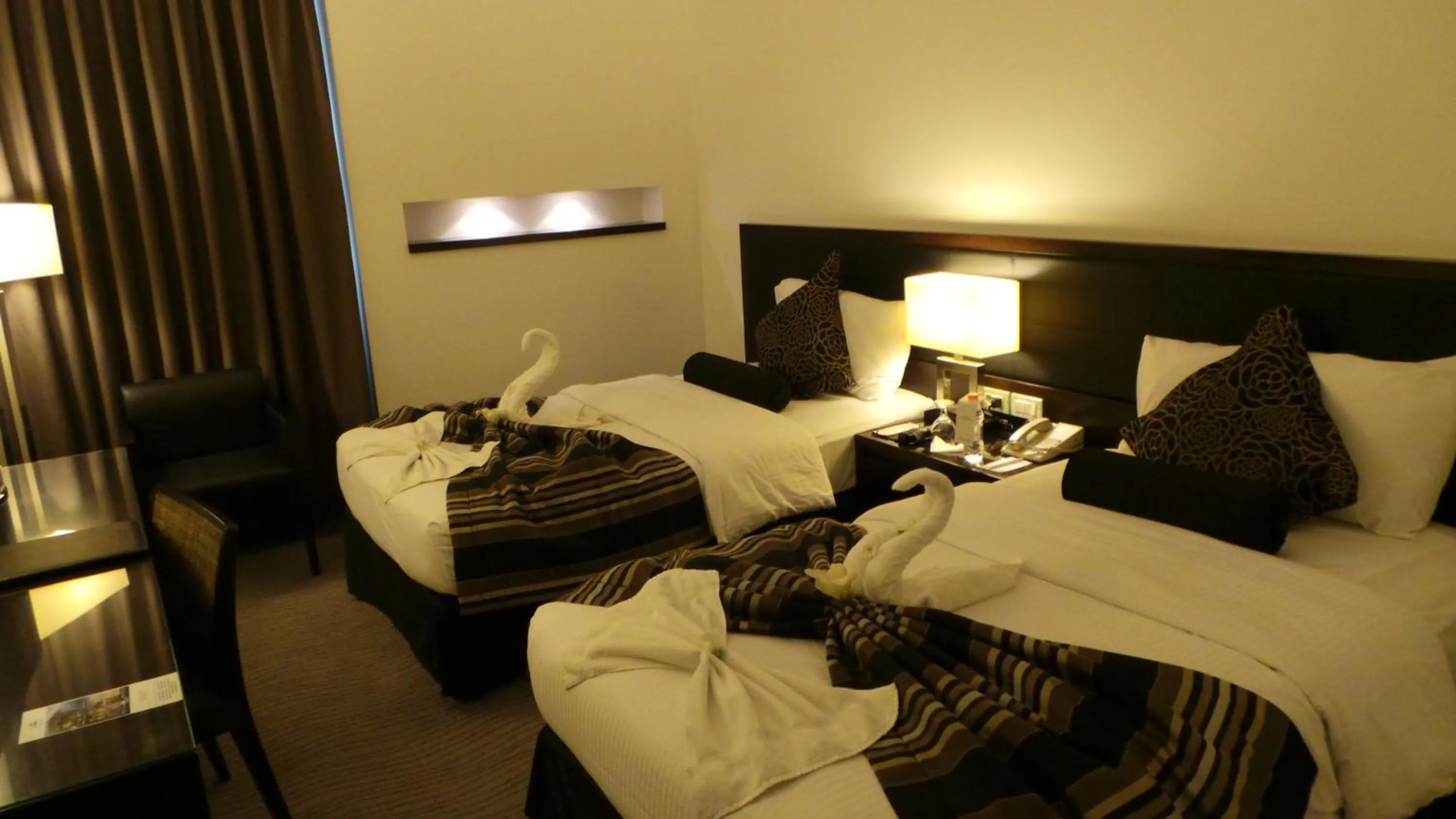 Bed in Amman Airport Hotel