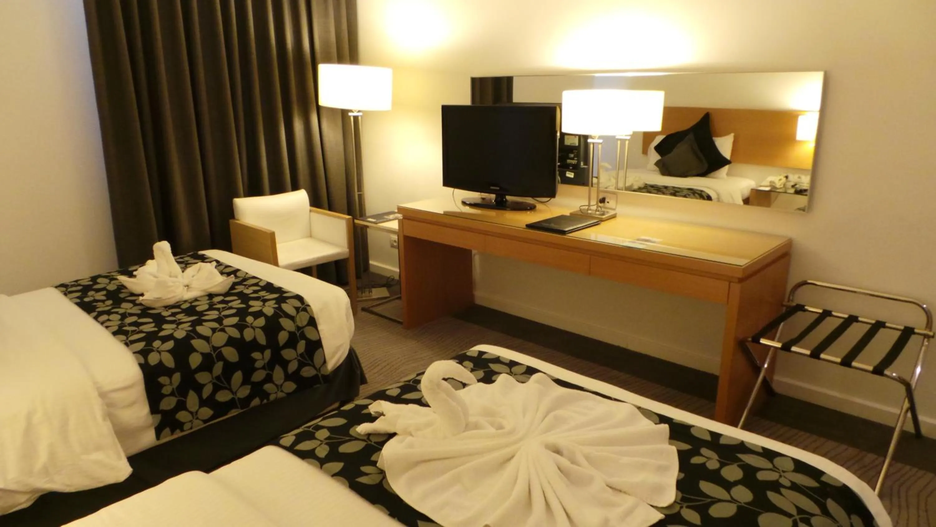 Bed in Amman Airport Hotel