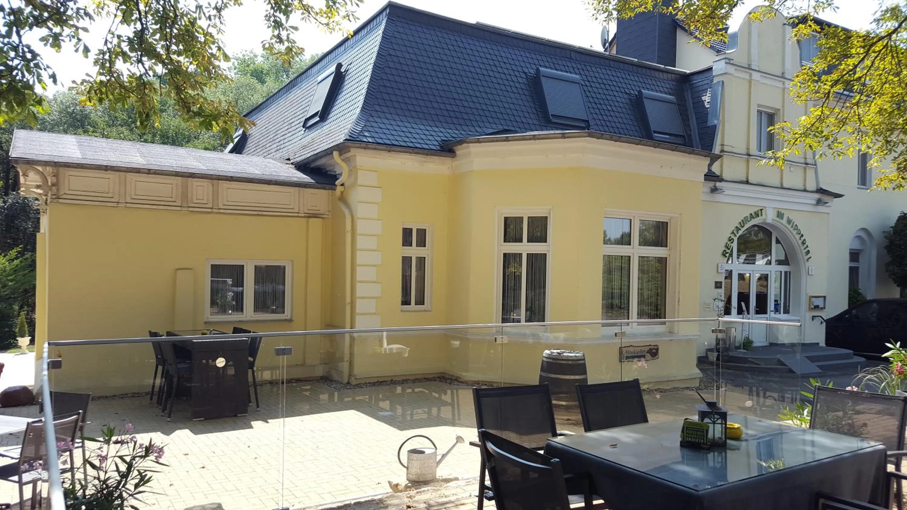 Property building in Hotel Wippertal - voll klimatisiert