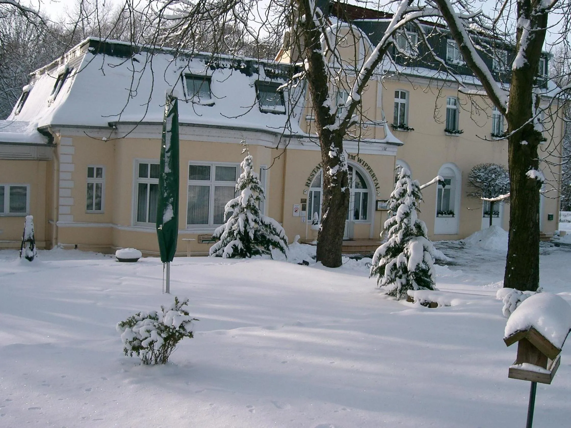 Facade/entrance in Hotel Wippertal - voll klimatisiert
