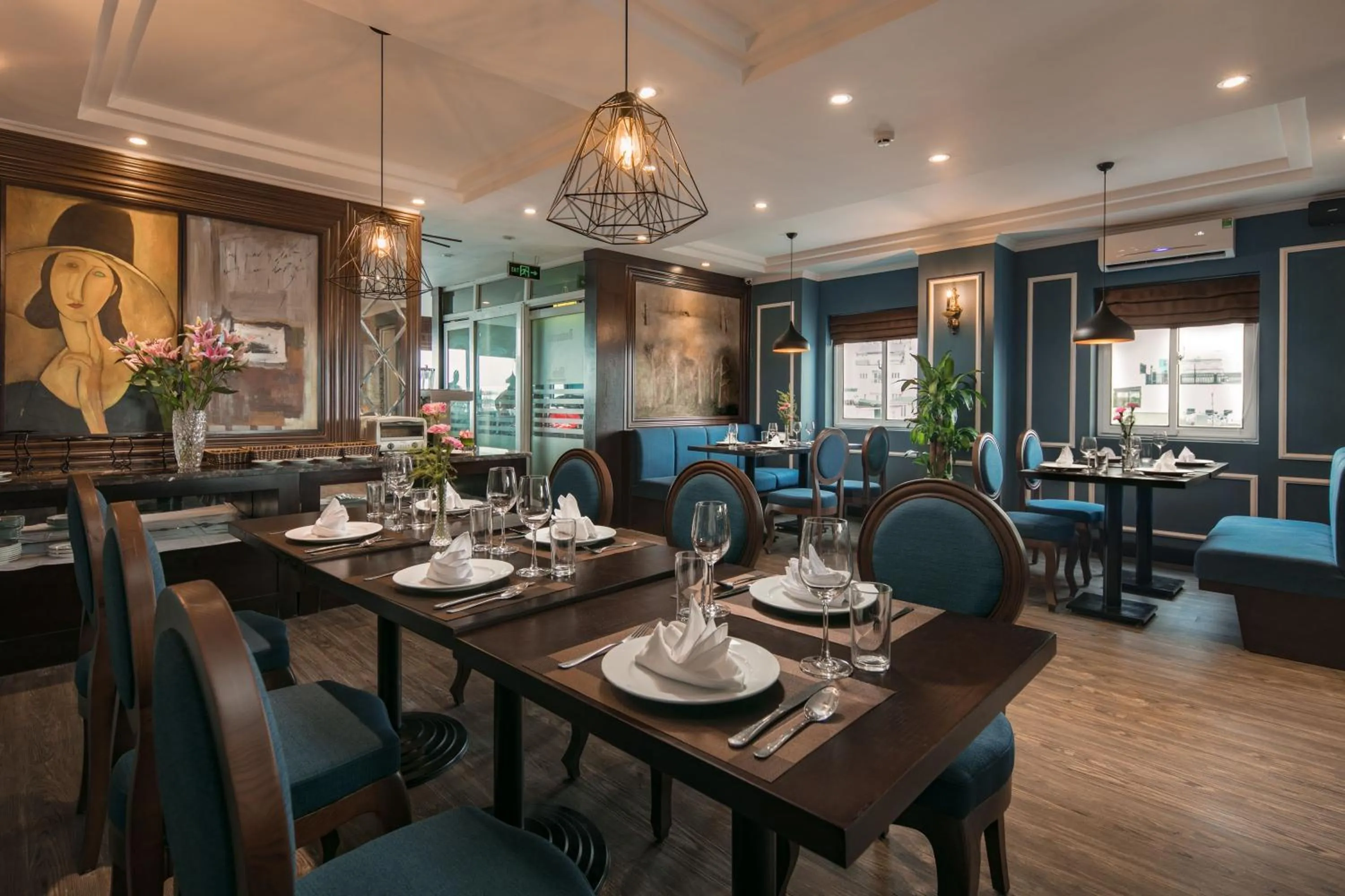 Restaurant/places to eat in Serene Boutique Hotel & Spa