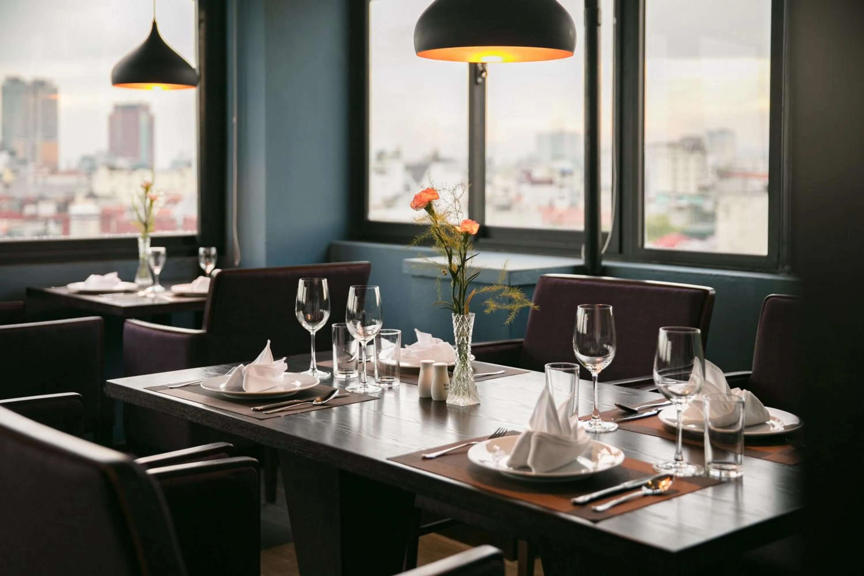 Restaurant/places to eat in Serene Boutique Hotel & Spa