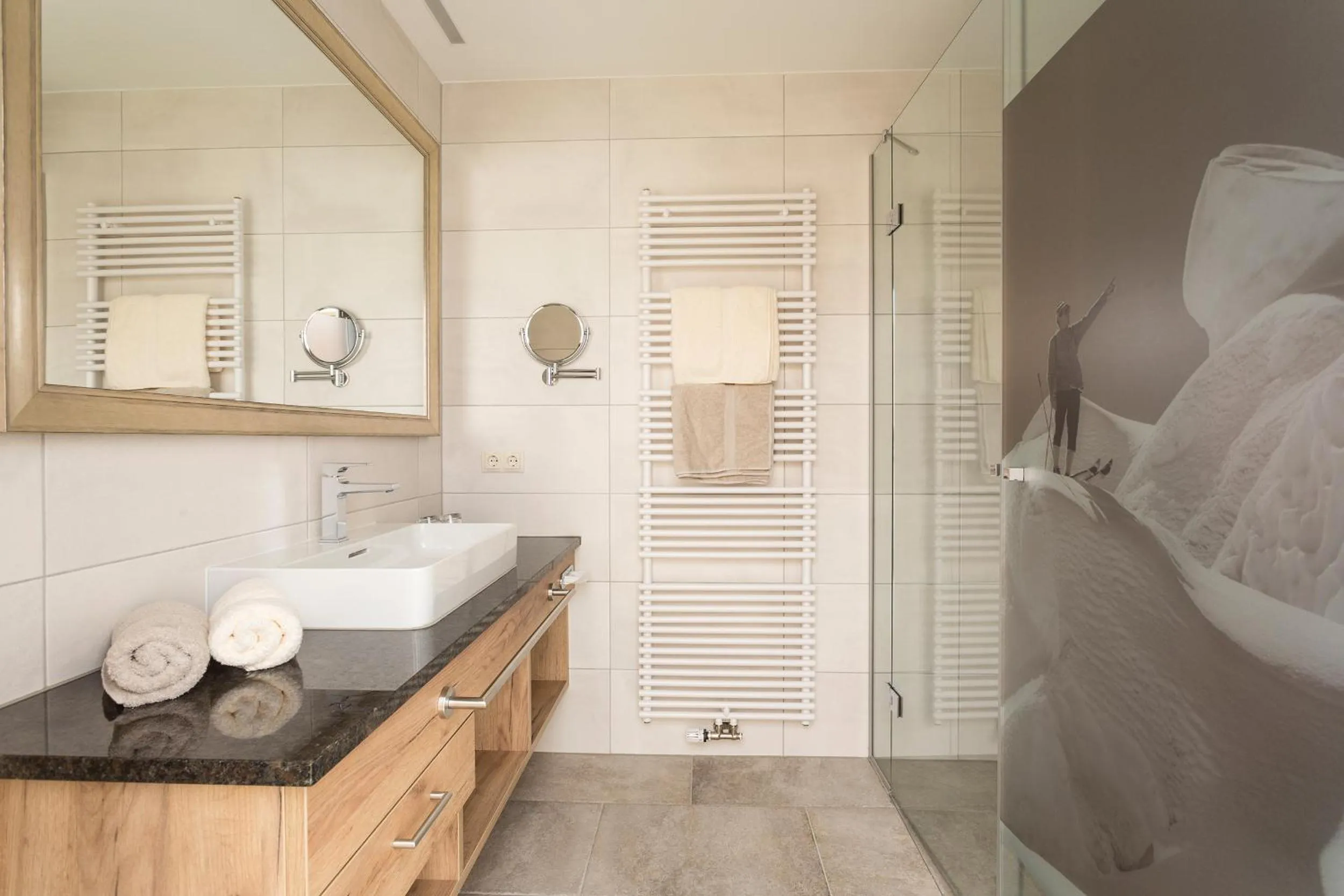 Bathroom in Hotel Glöckner und Hotel Residenz Glöckner