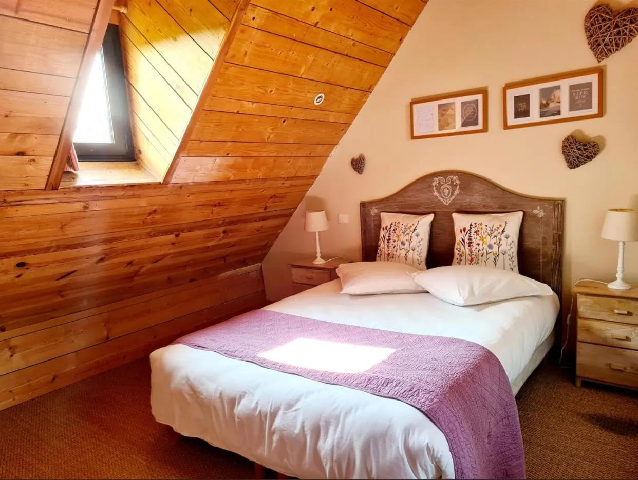 Bedroom, Bed in Kêr Neizh Breizh - Gîtes de Charme - Le Petit Châtelier