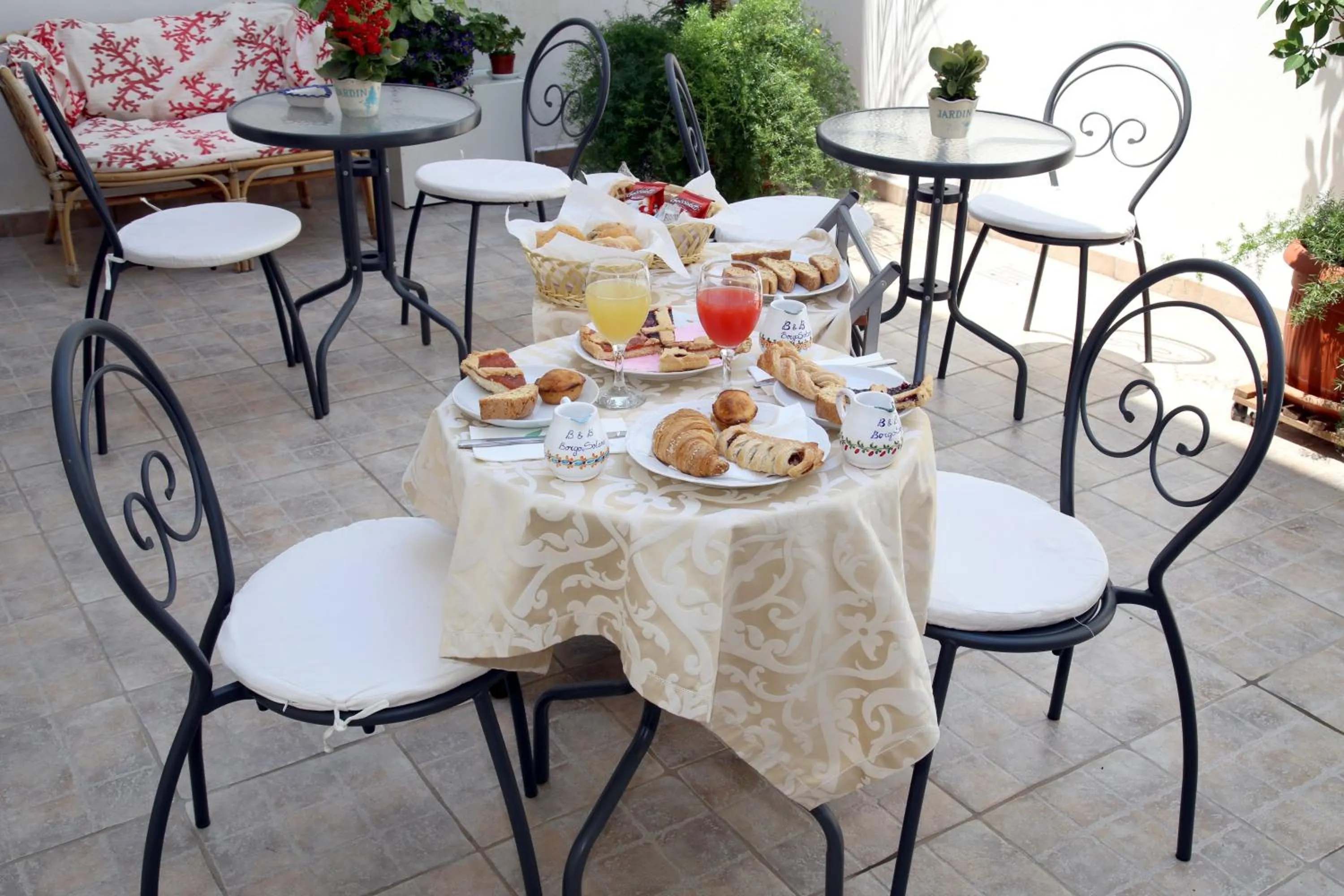 Day in B&B Borgosolare