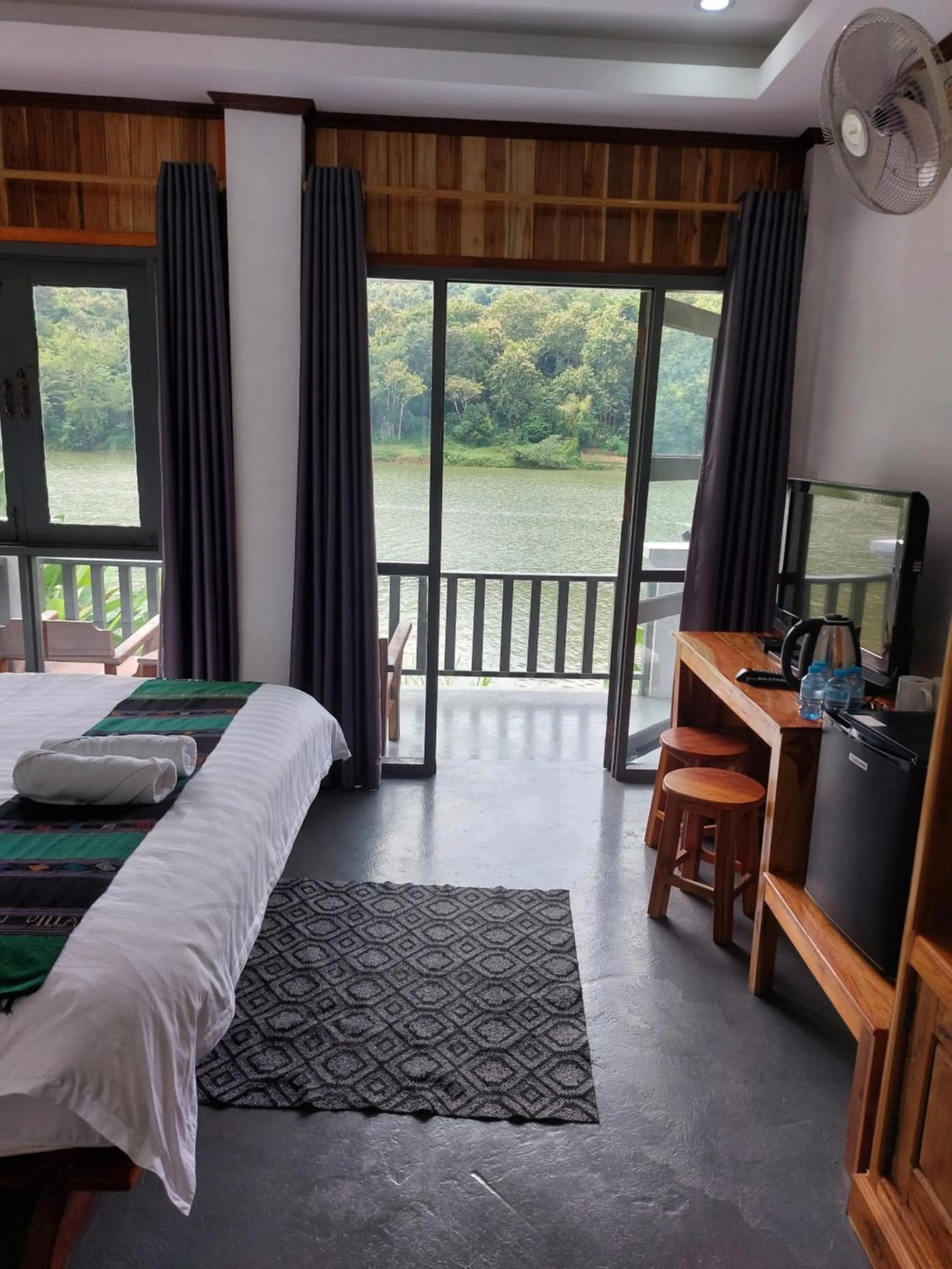 Bed in Nam ou view villa