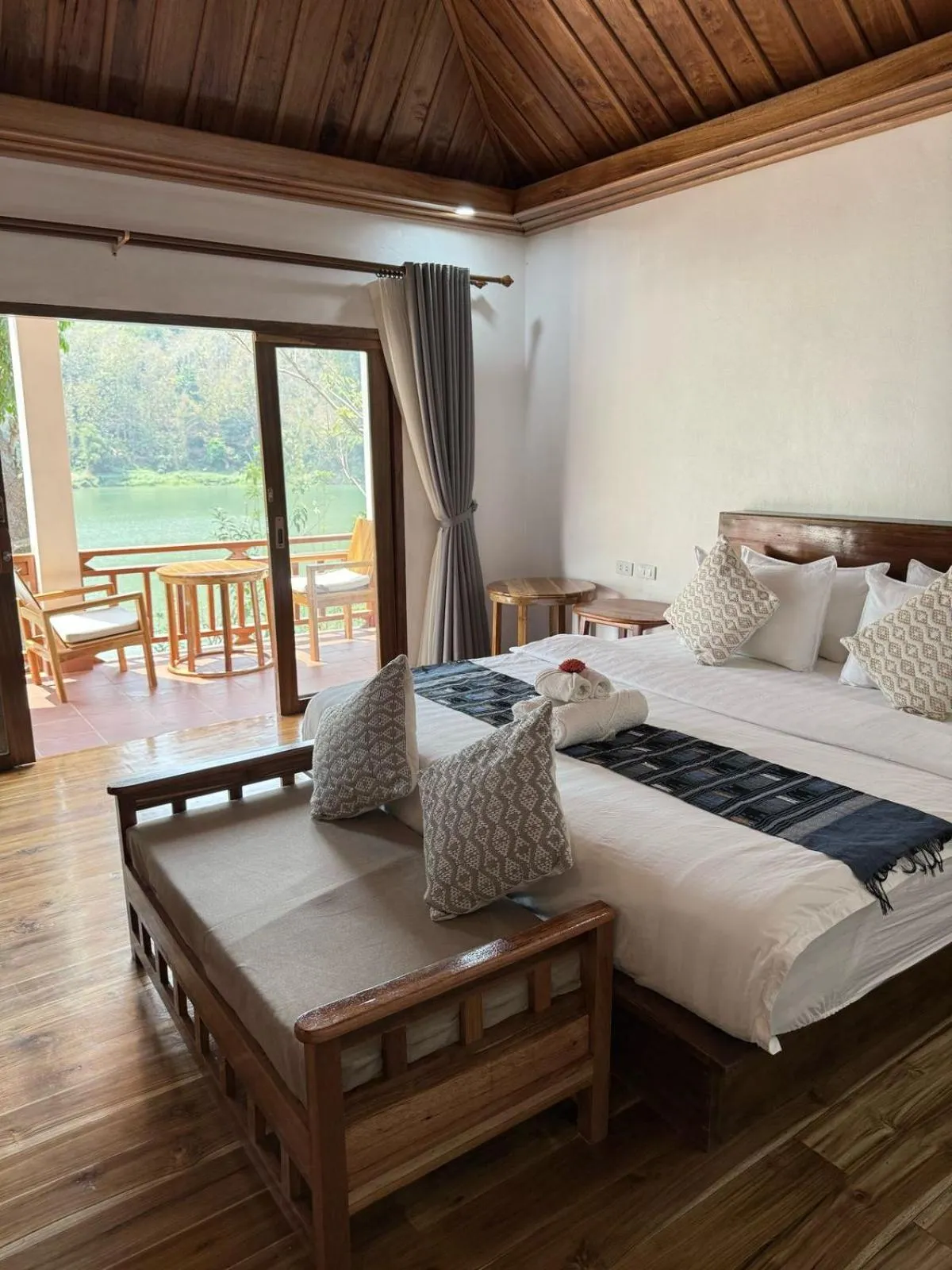 Bed in Nam ou view villa