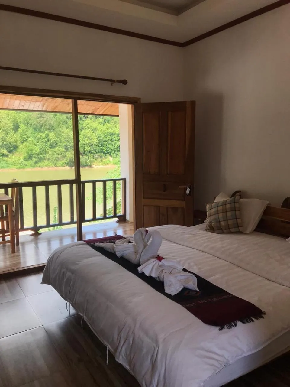 Bed in Nam ou view villa