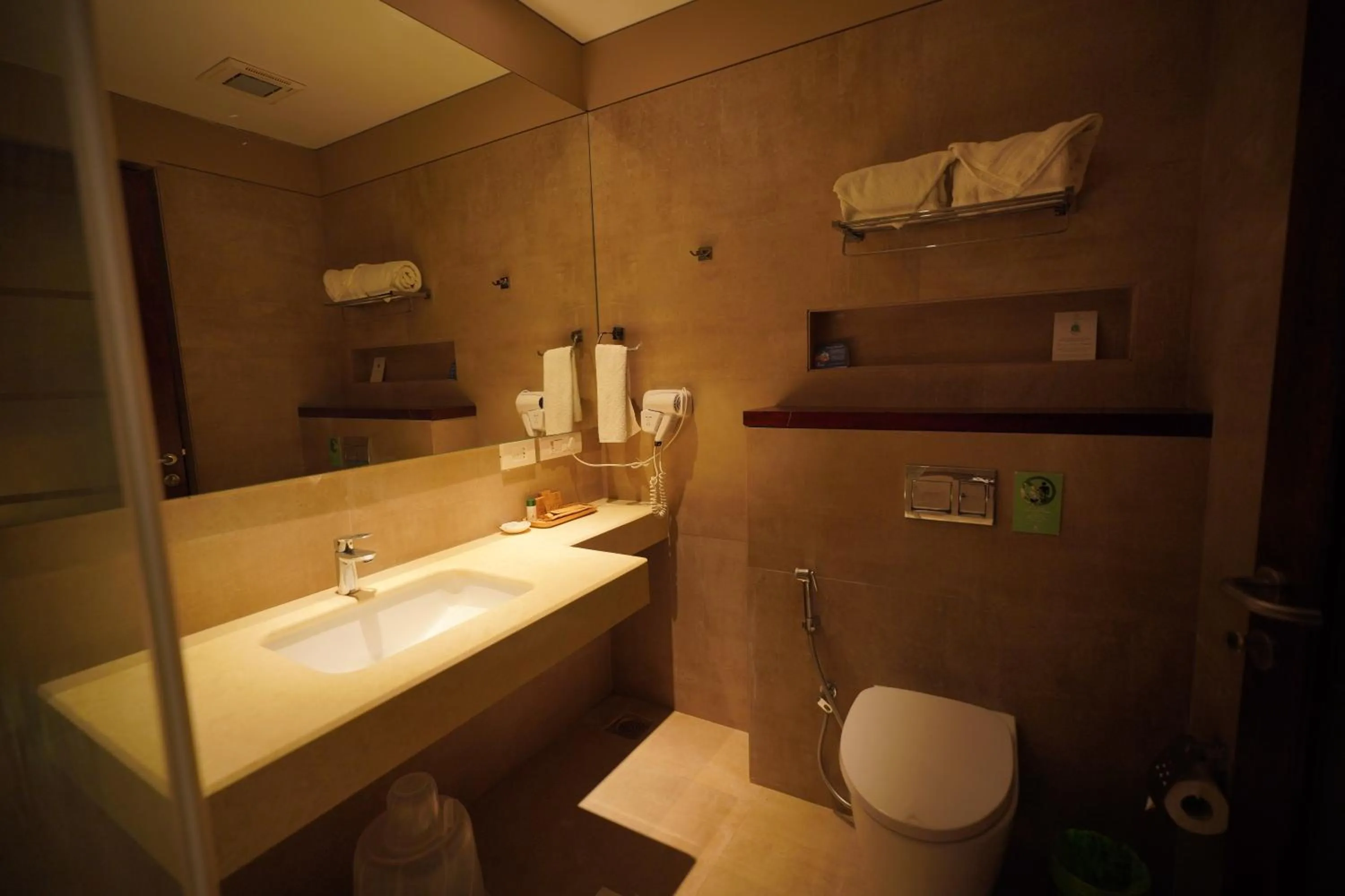 Bathroom in Sea Shell Samssara