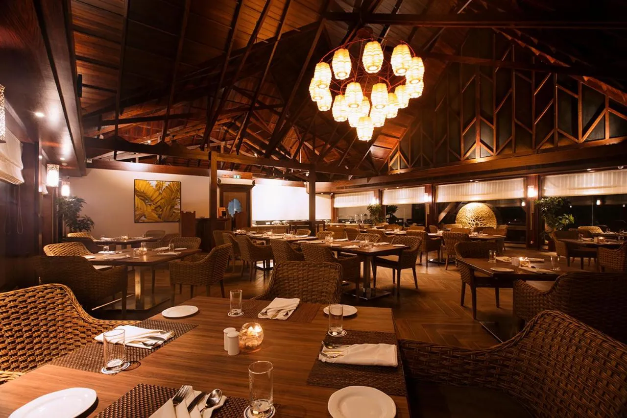 Restaurant/places to eat in Sea Shell Samssara