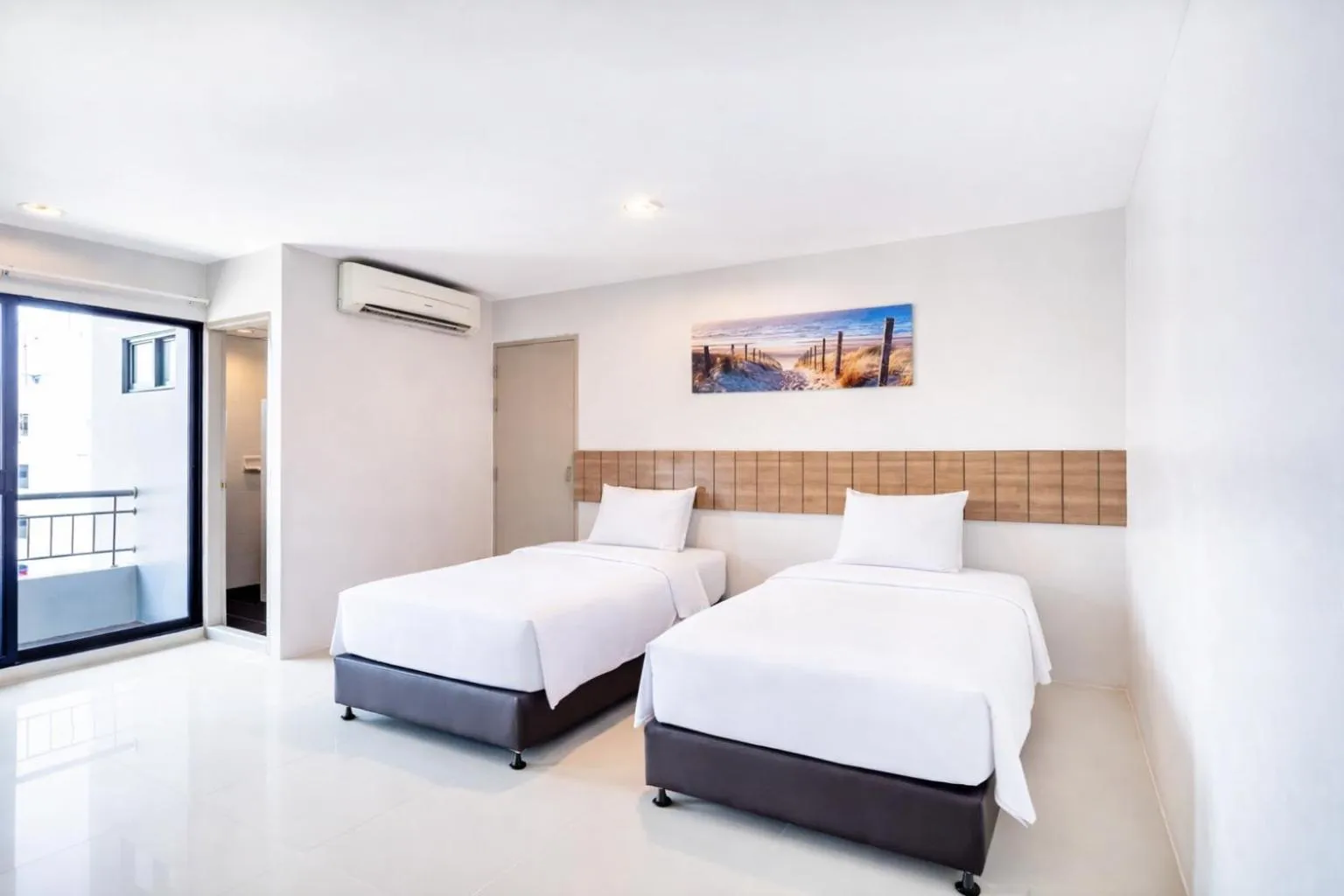 Bedroom, Bed in Aliz Hotel