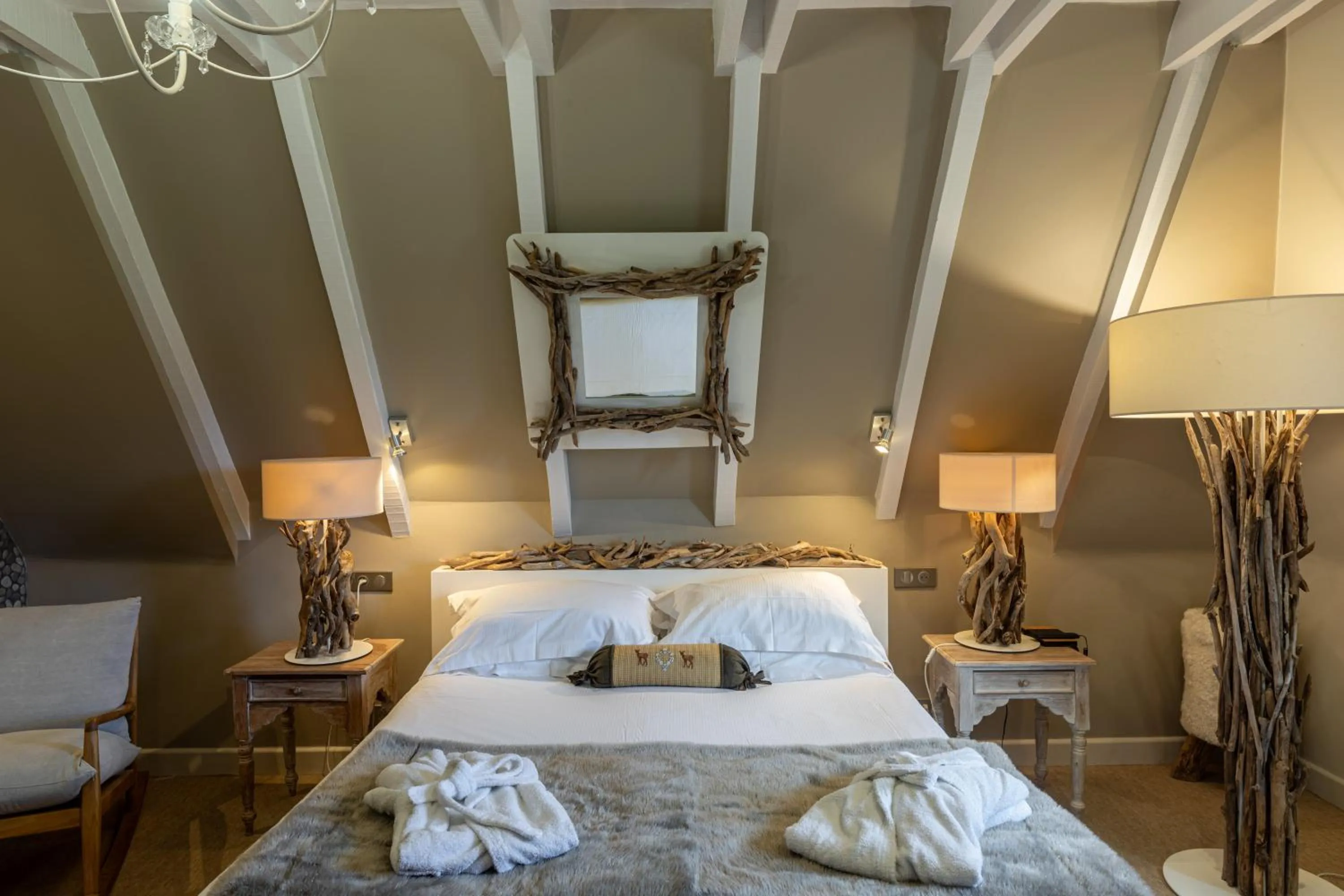 Bedroom, Bed in Le Bailliage Hôtel & Spa