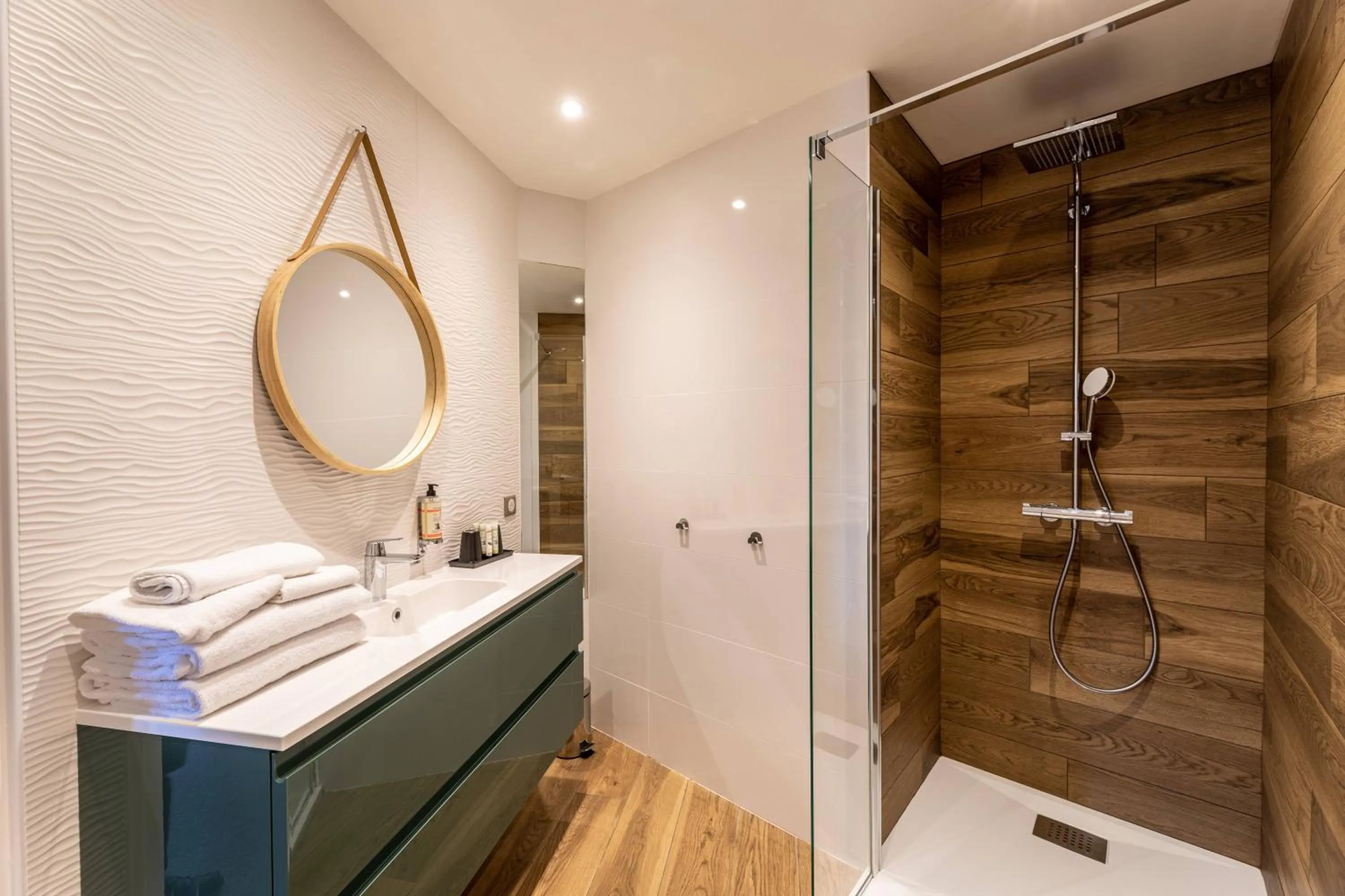 Shower in Le Bailliage Hôtel & Spa