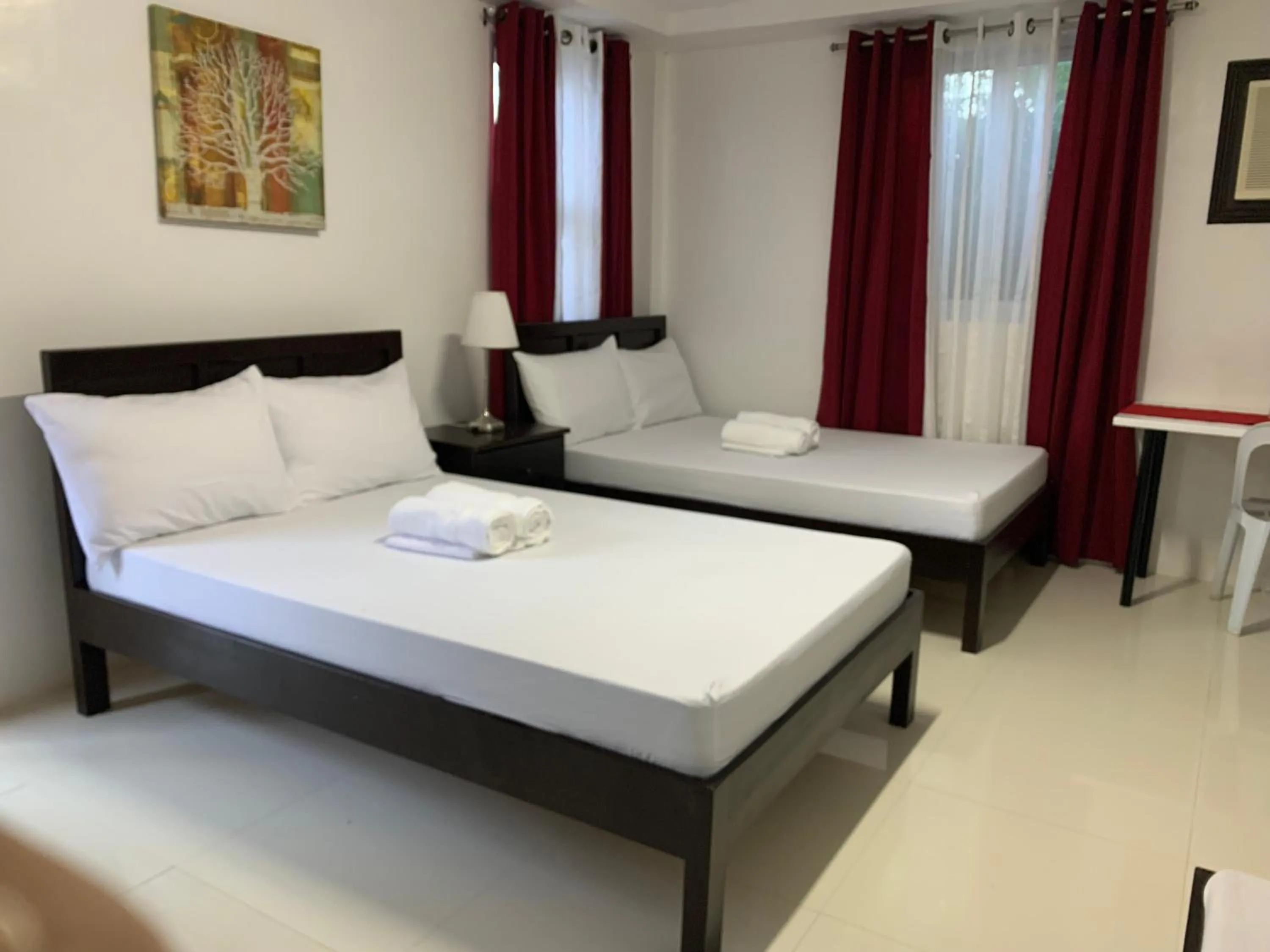 Bed in Batis ni Juan Leisureland