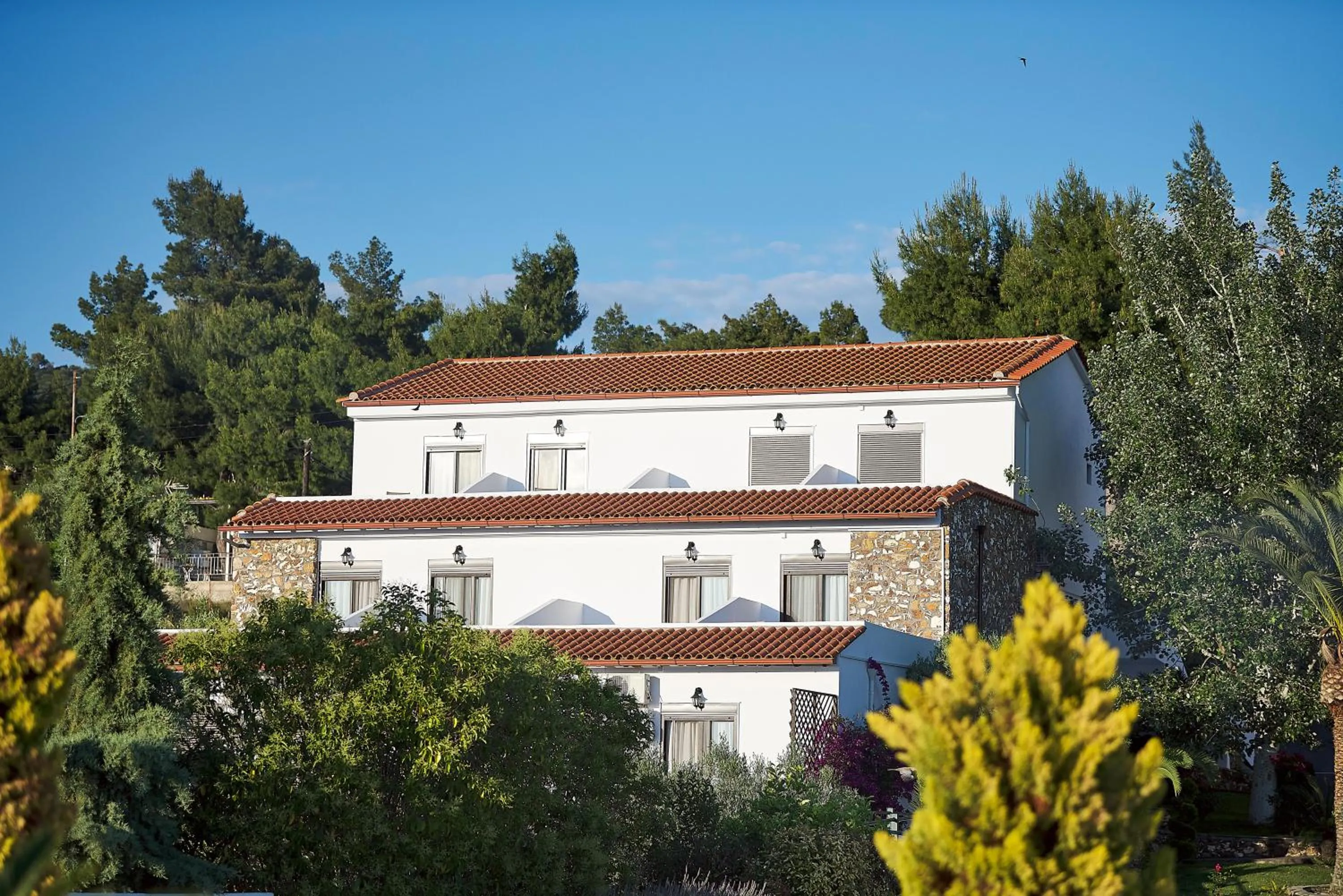 Property building in Glavas Inn Hotel