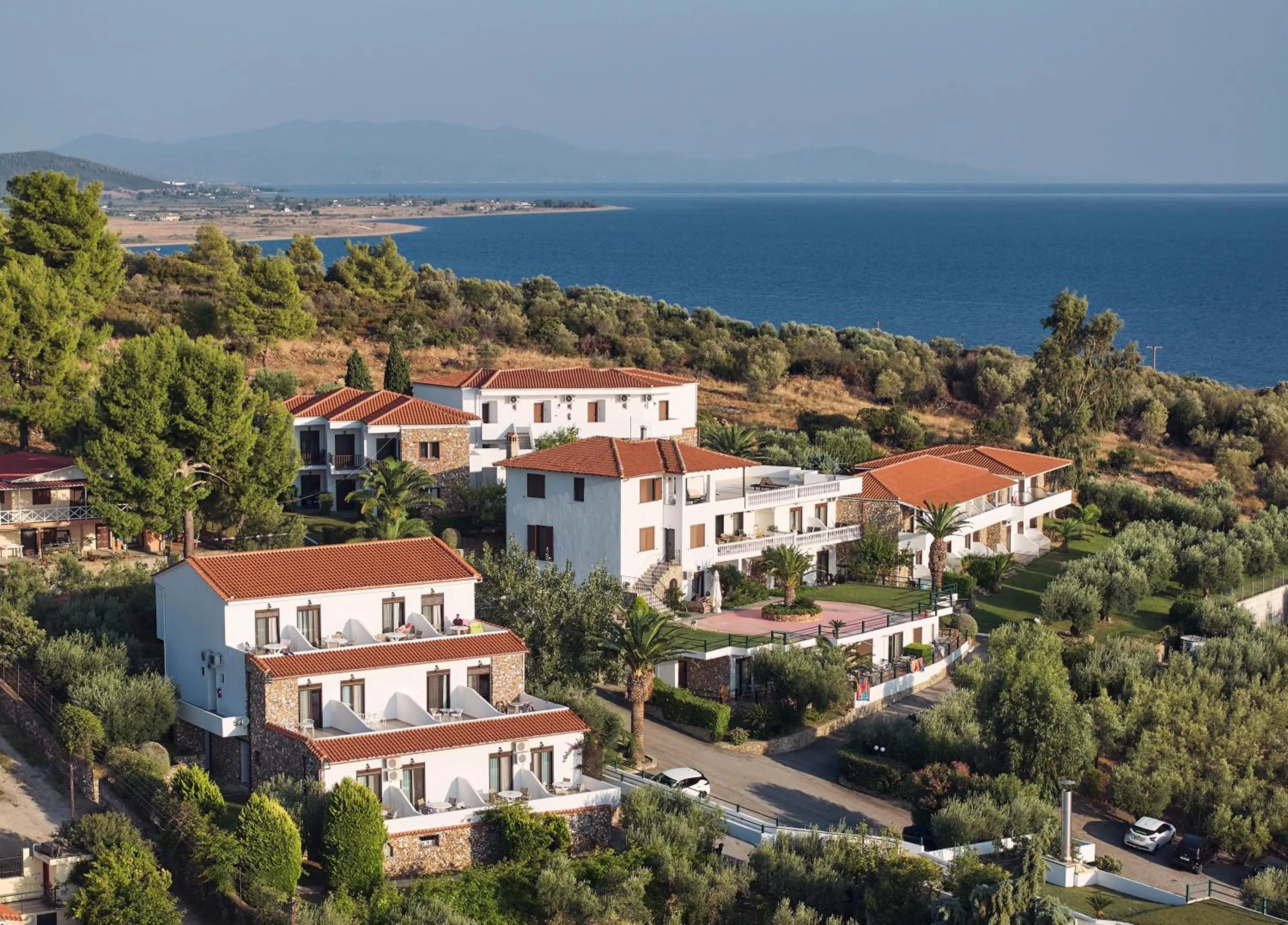 Property building in Glavas Inn Hotel