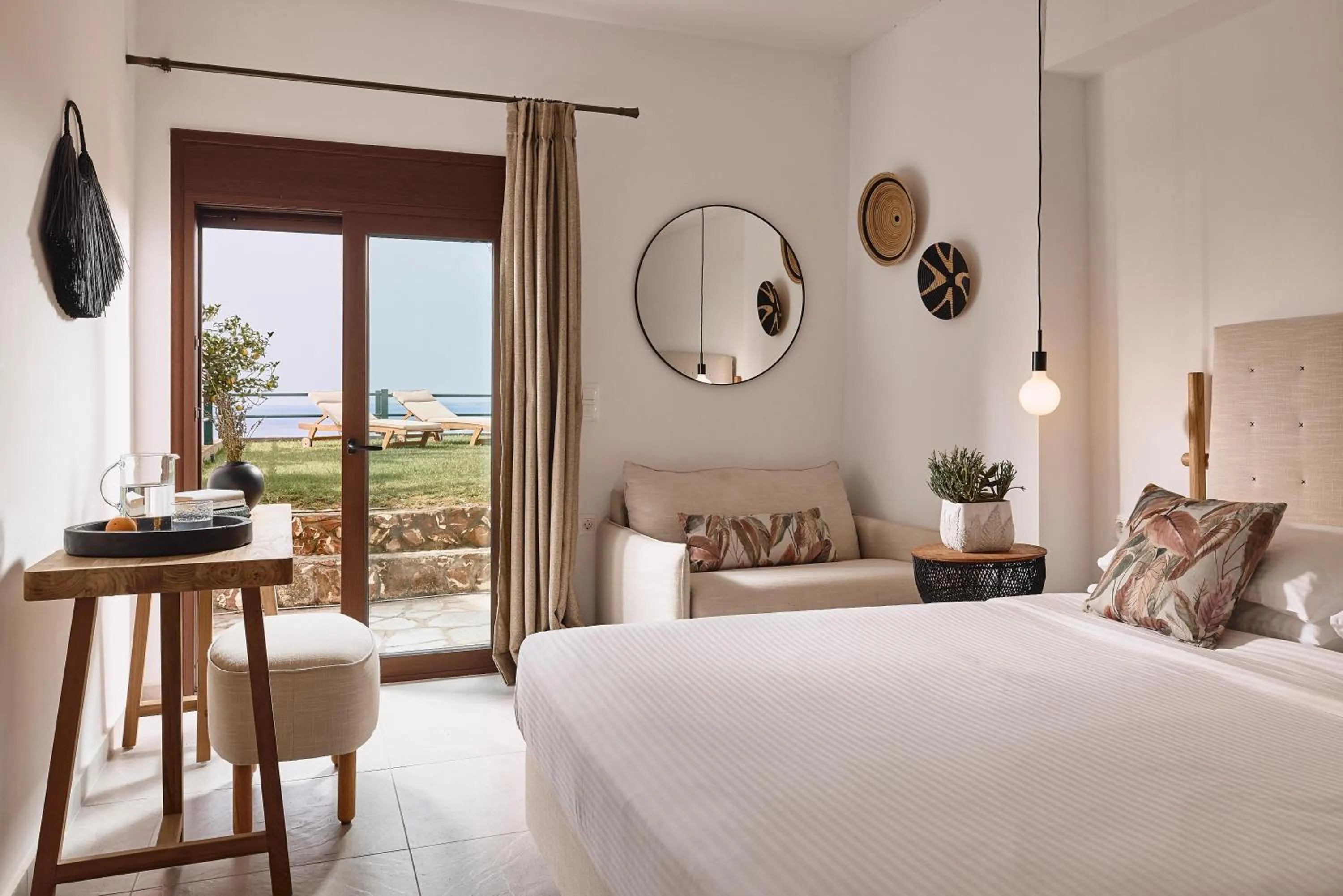 Bed in Glavas Inn Hotel