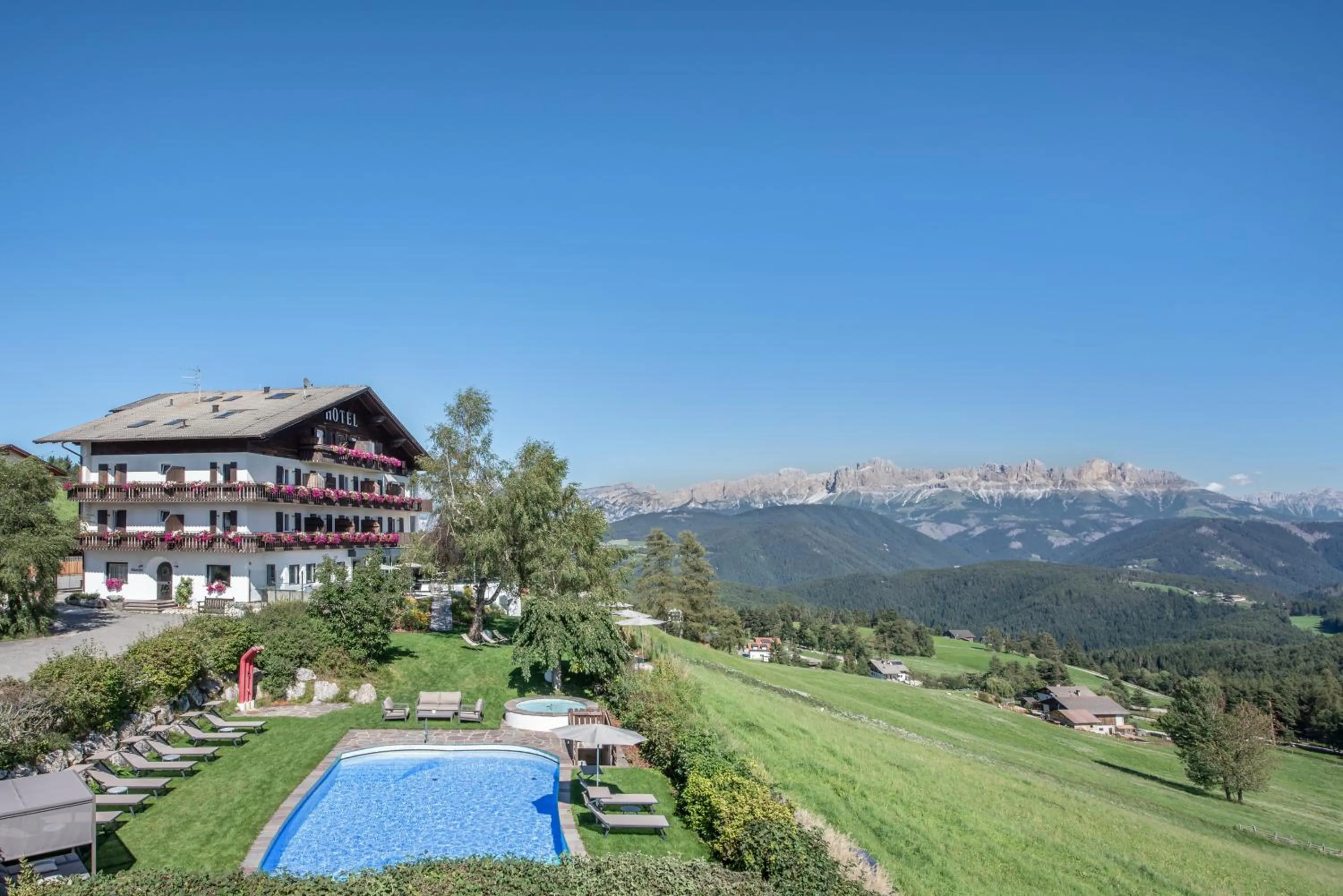 Mountain view in Panoramahotel Obkircher