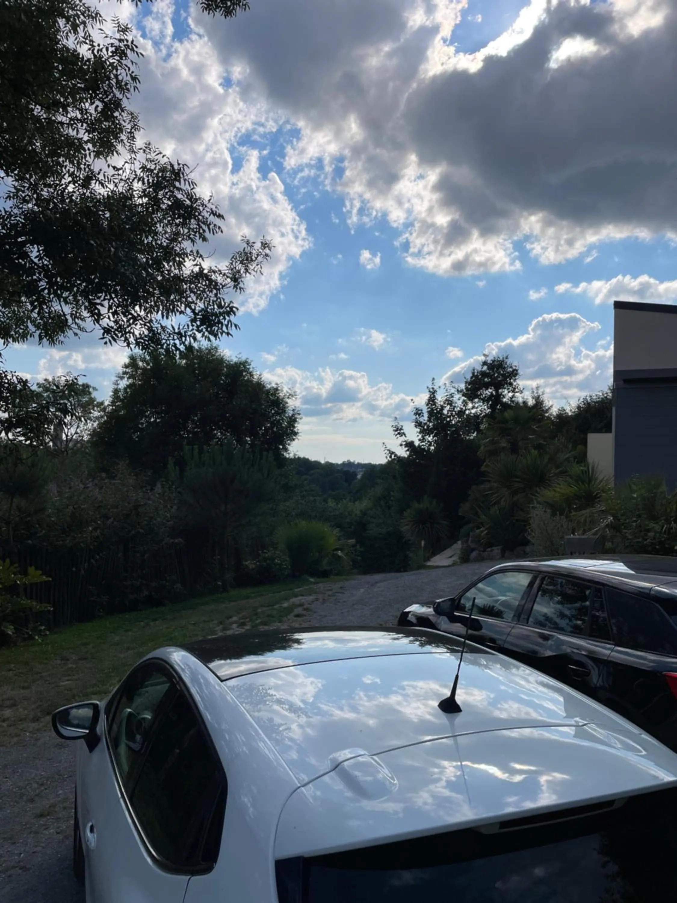 Parking in Les sapins verts -inspiration deluxe